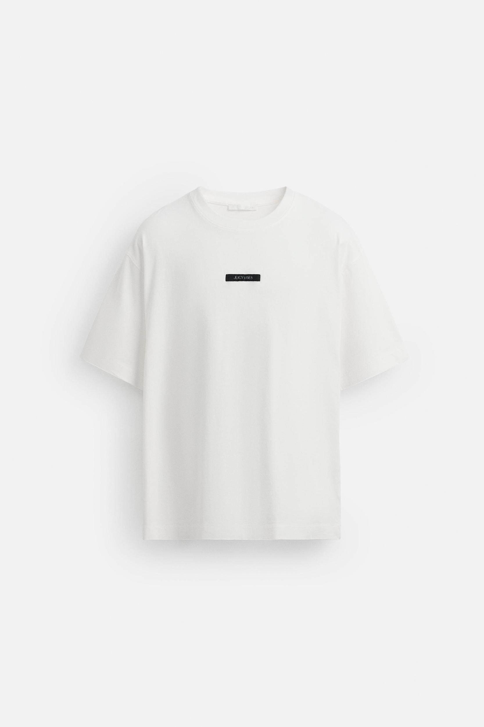 STRAWBERRY PRINT T-SHIRT Product Image