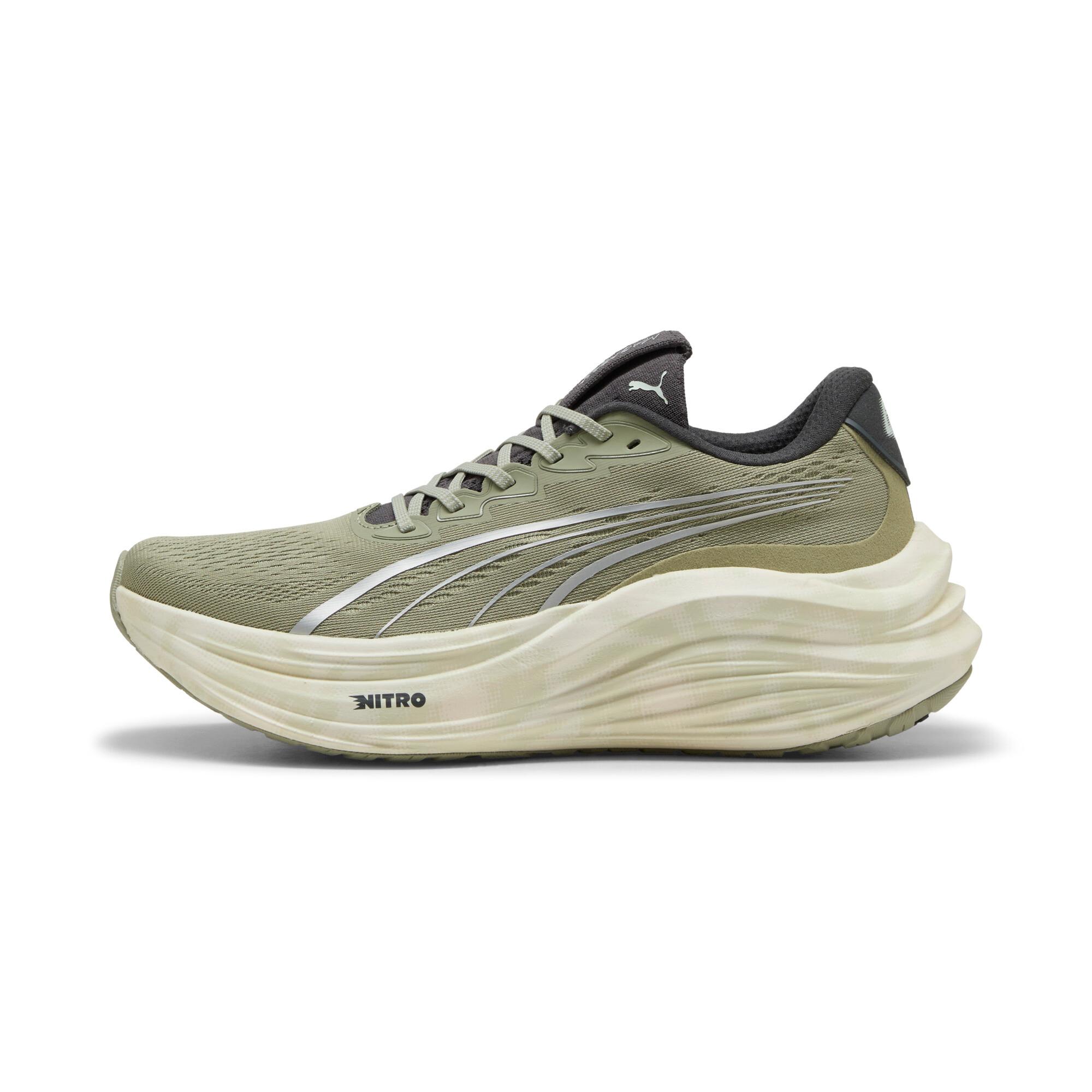 MagMax NITRO™ Terrains Running Shoes Men Product Image