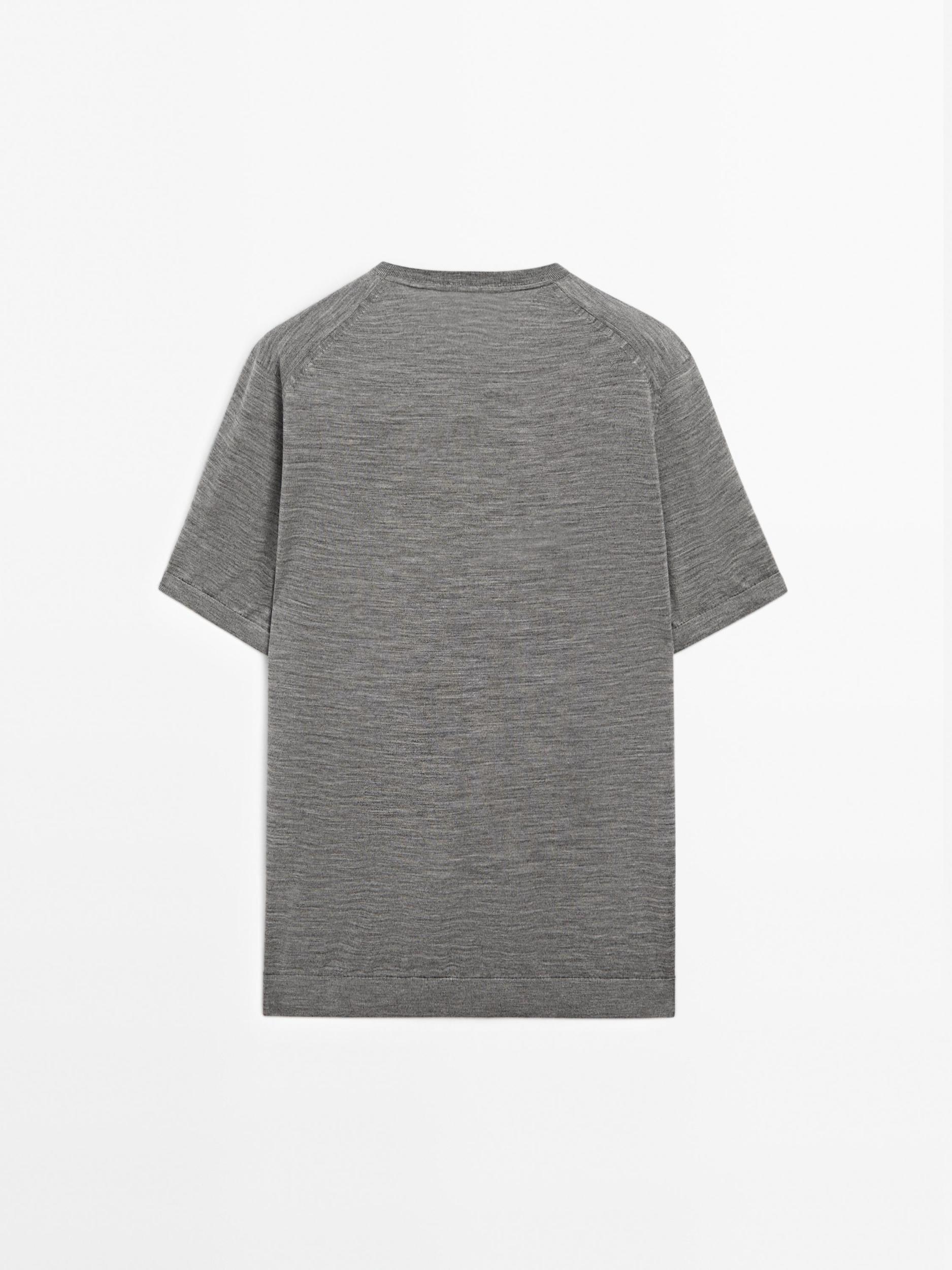 Short sleeve knit wool blend T-shirt Product Image