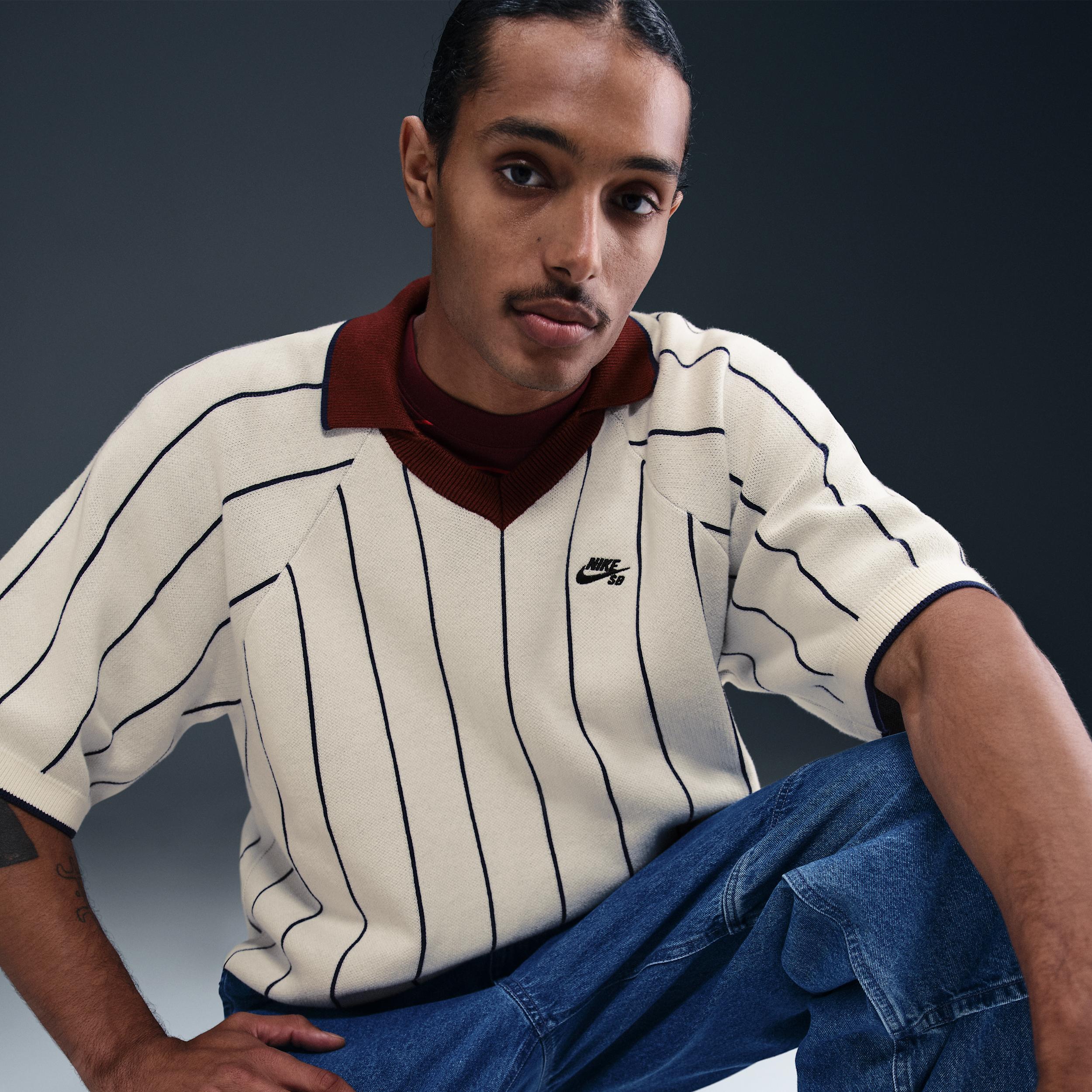 Nike SB Short-Sleeved Polo Skate Sweater Product Image