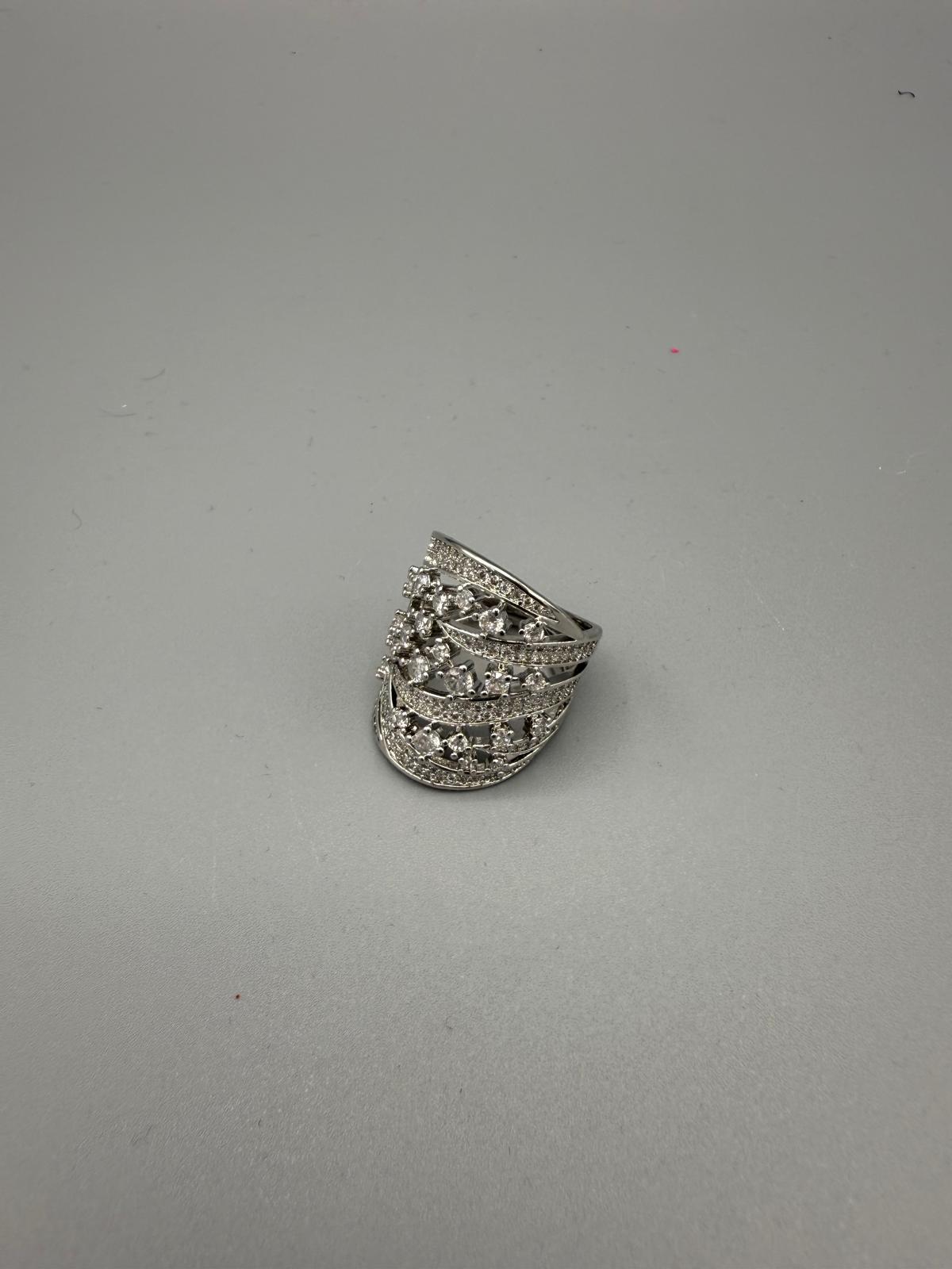 Queen's Ring Product Image