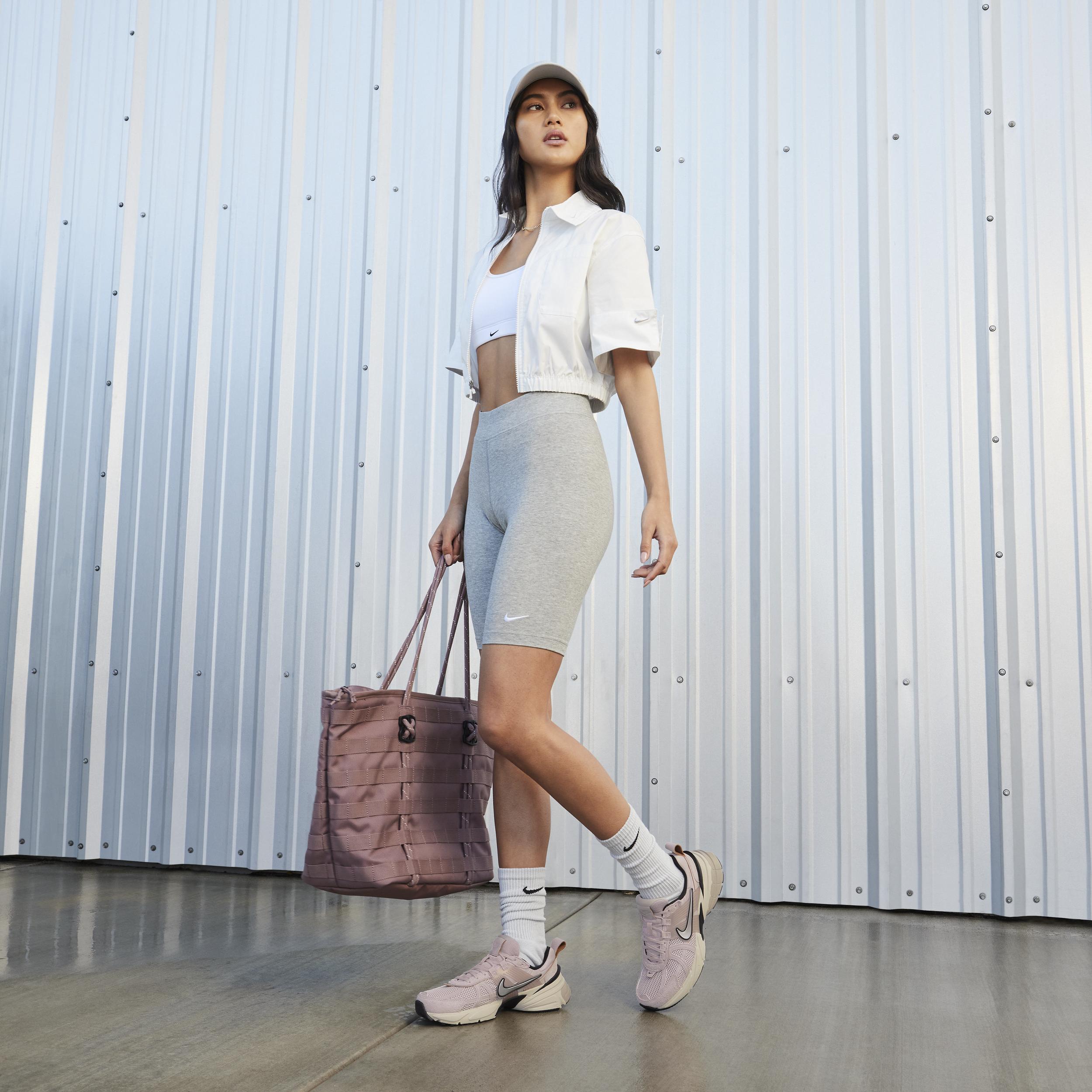 Nike Womens V2K Run Shoes | FN6703-001 Product Image