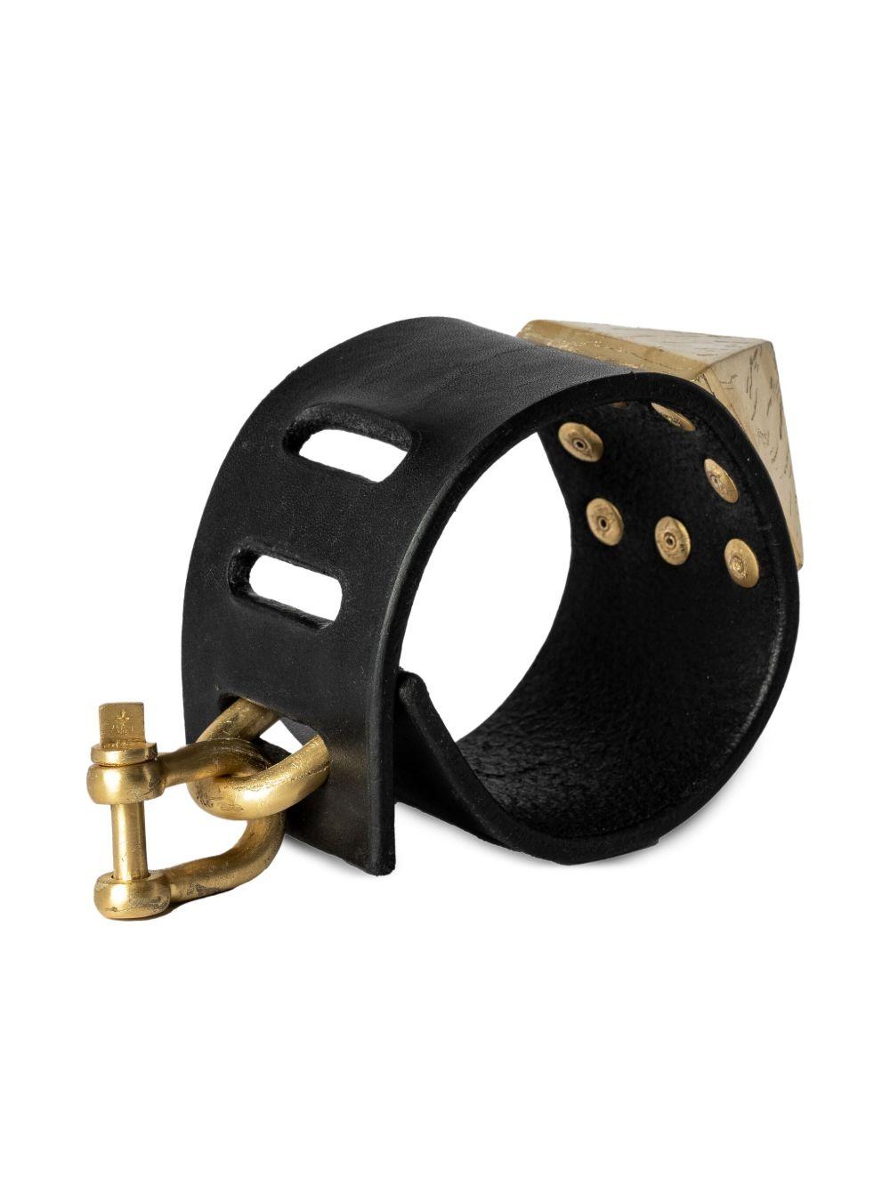 Restraint charm bracelet Product Image