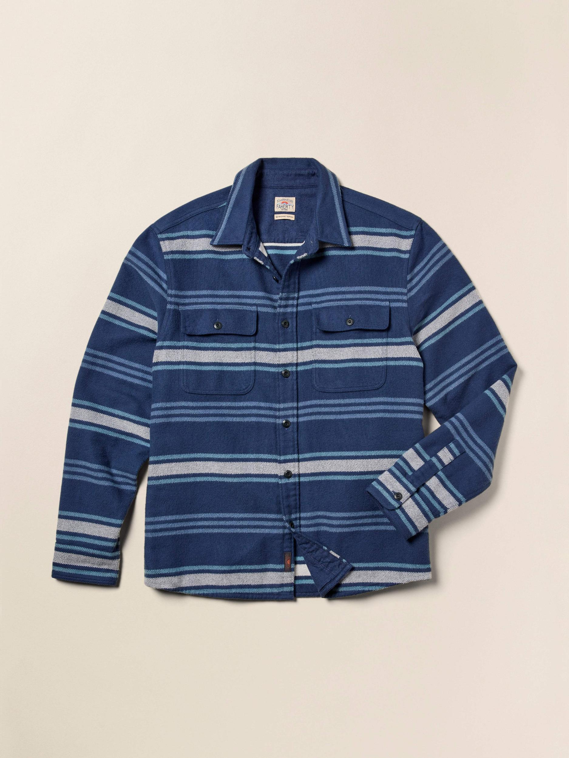 Wavebreaker Shirt - Winter Summit Stripe Male Product Image