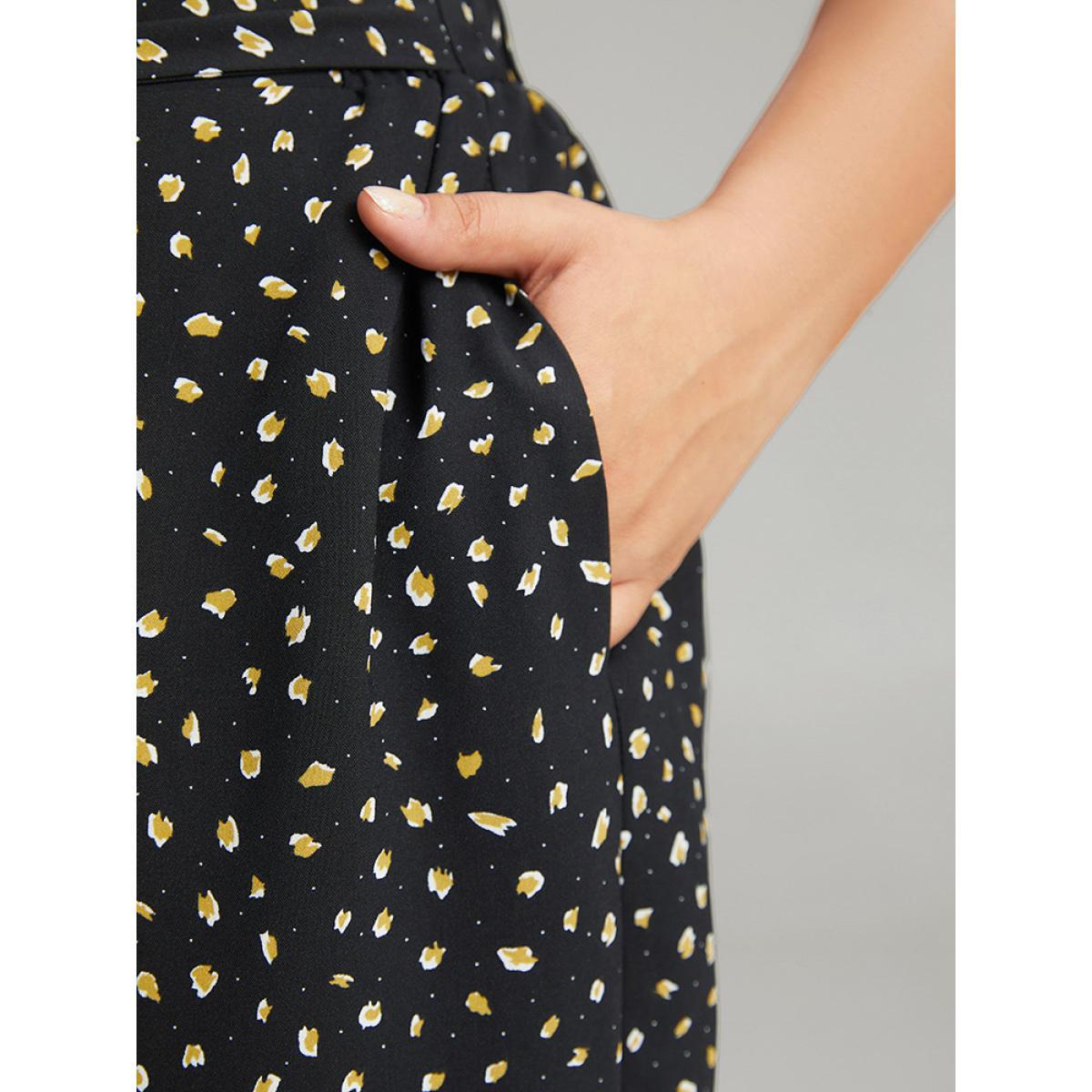 Plus Size Leopard Print Ties Straight Leg Pants Women Black Casual Straight Leg High Rise Everyday Pants BloomChic 26/4X Product Image