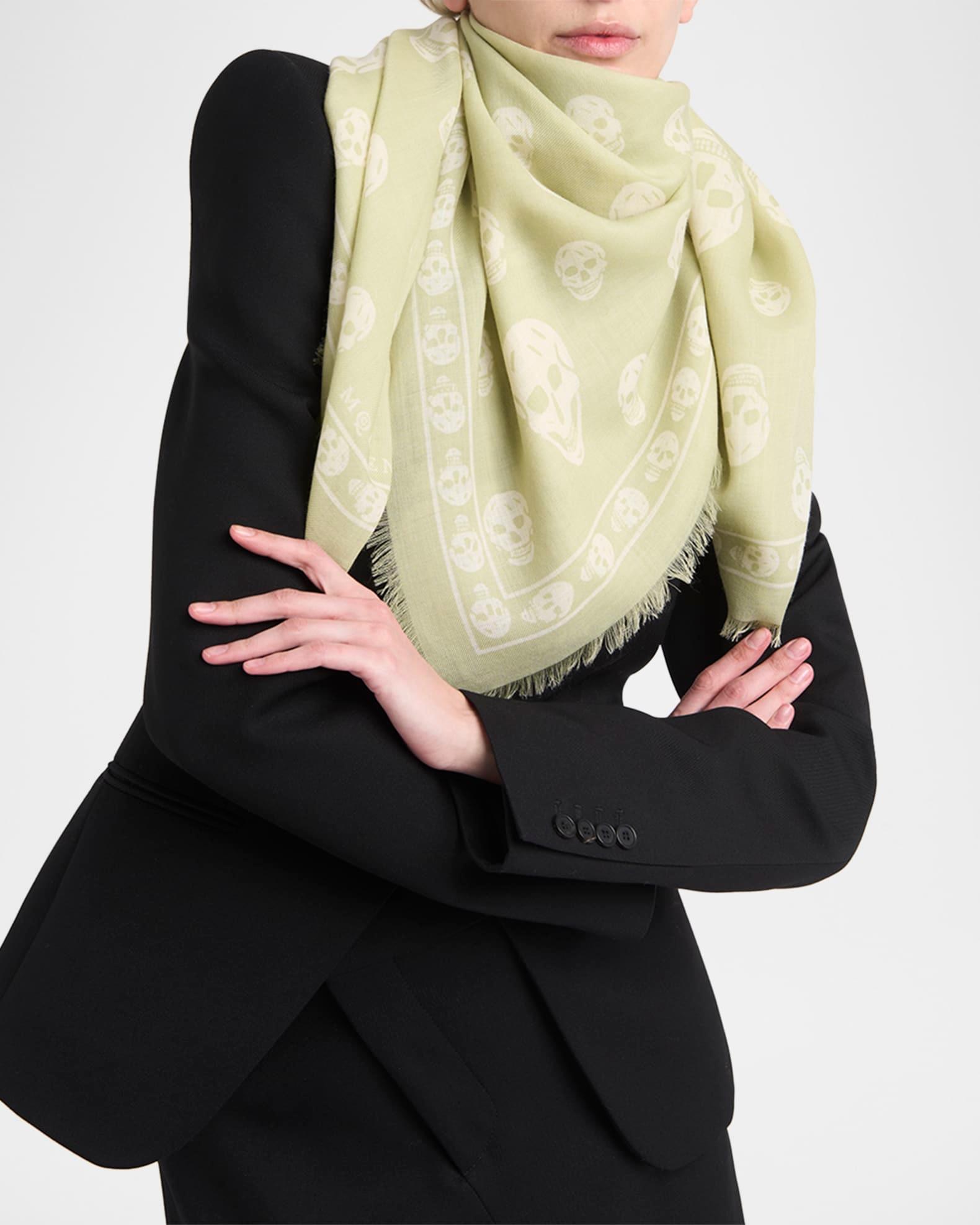 Classic Skull Wool Scarf Product Image
