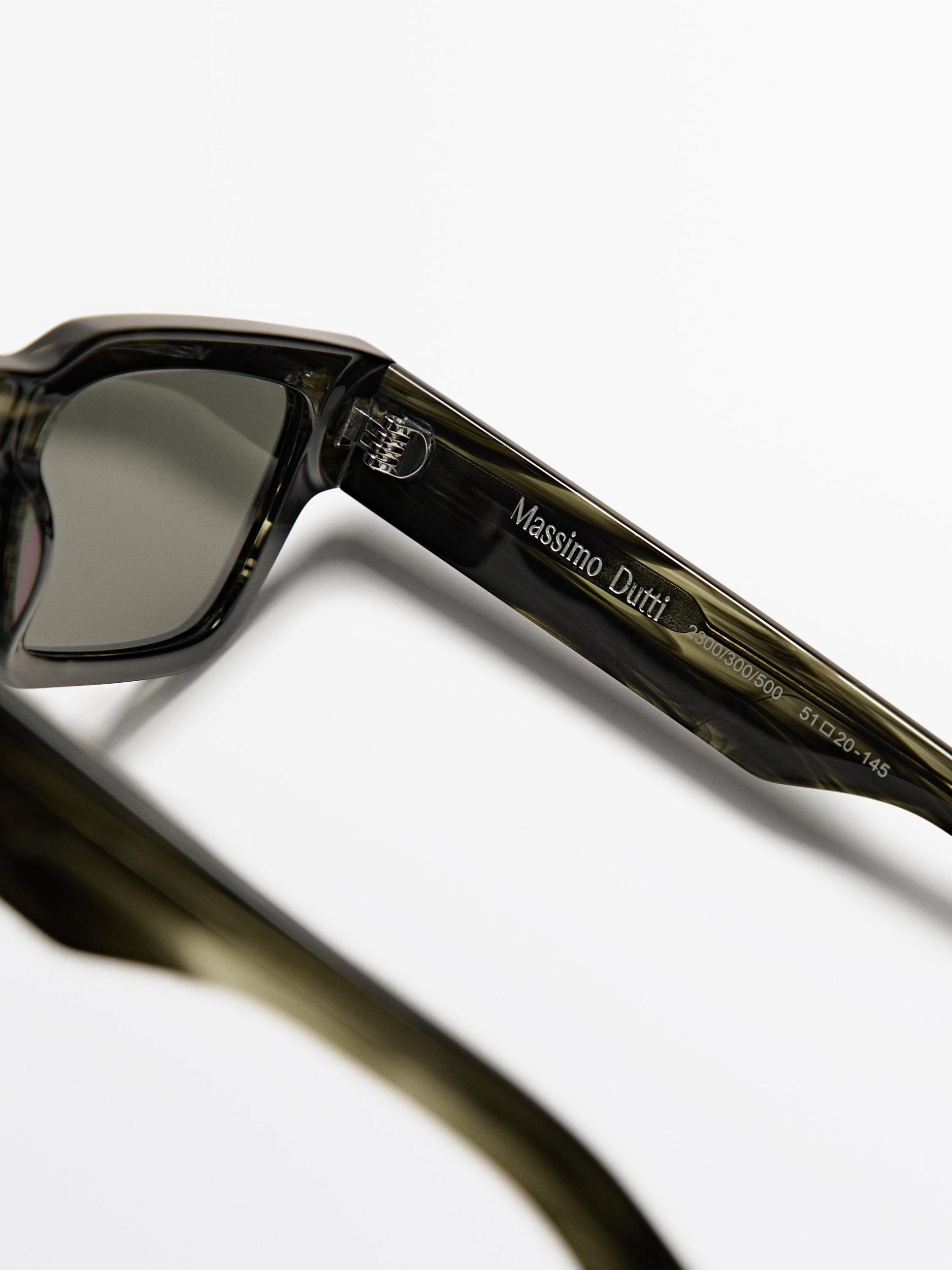 Rectangular sunglasses Product Image