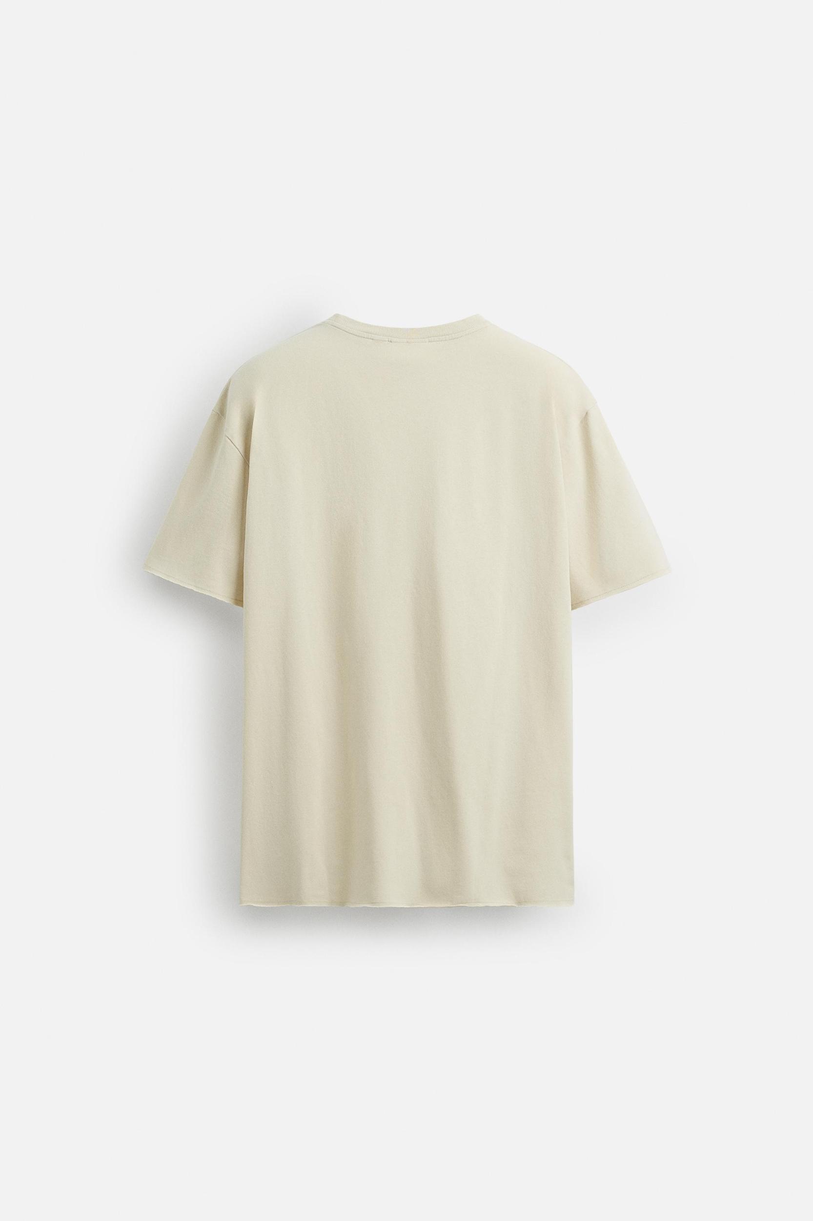 IRREGULAR HEM T-SHIRT Product Image