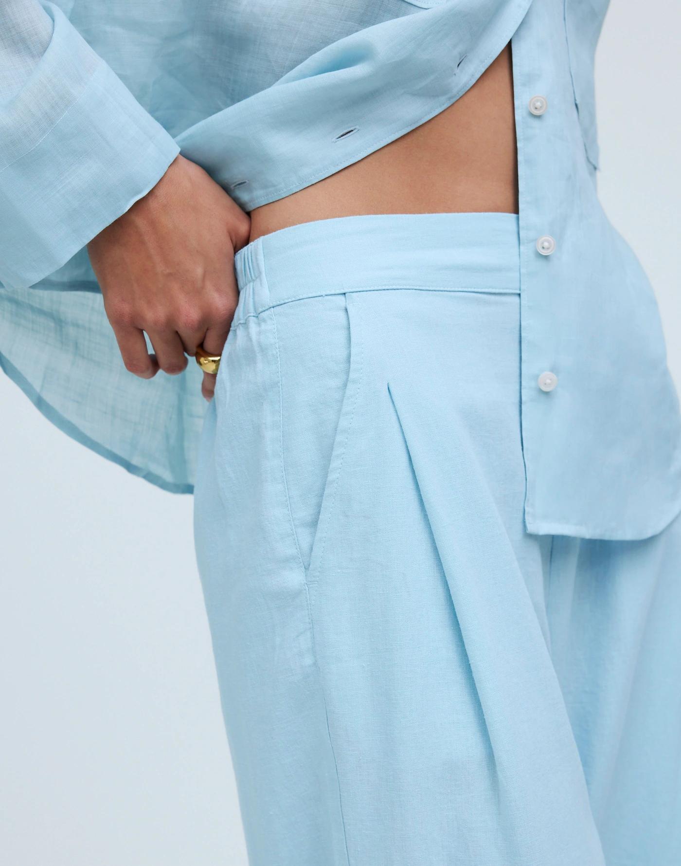 Pull-On Straight Crop Pant Product Image