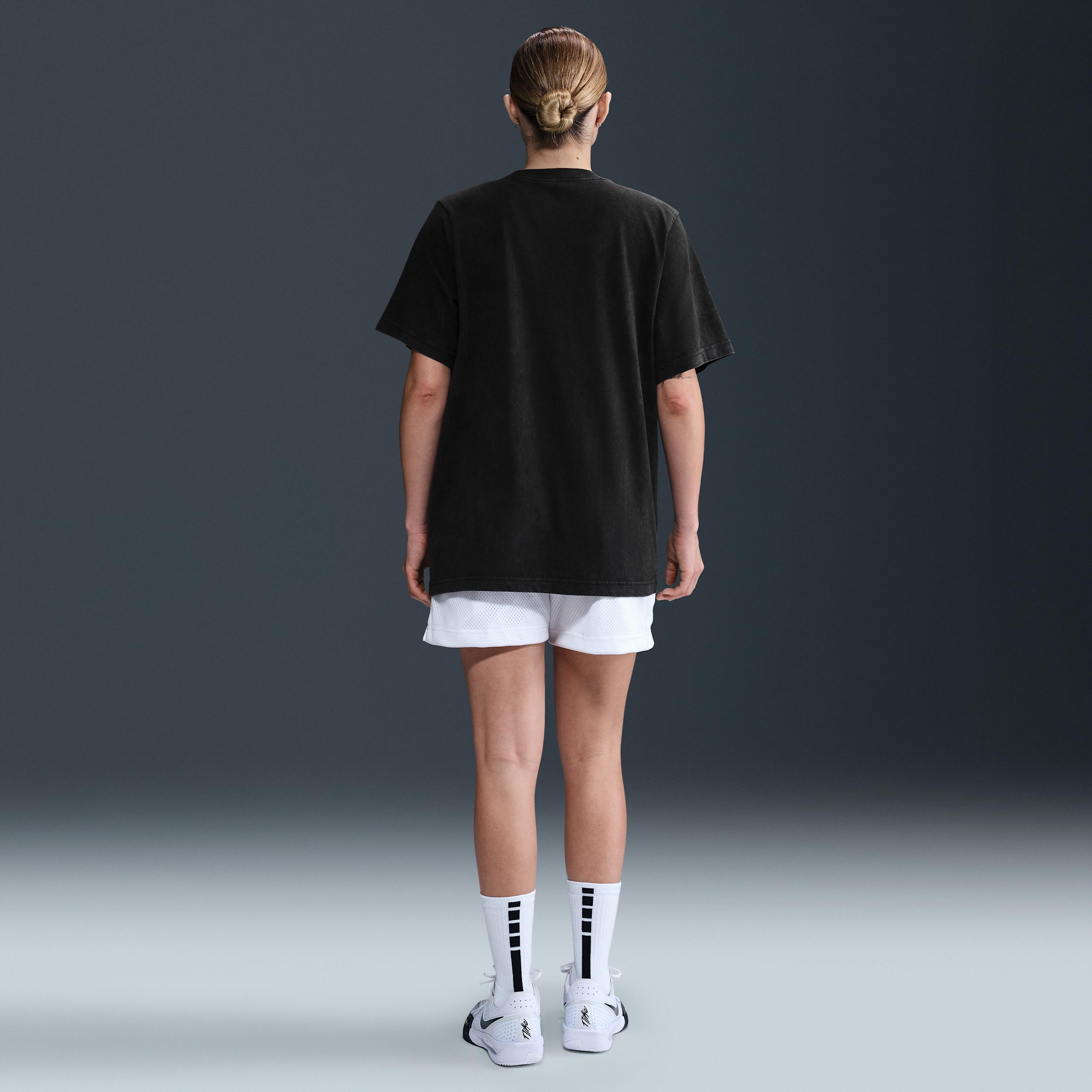 Nike Womens Loose Short-Sleeve Basketball T-Shirt | HJ3798-010 Product Image