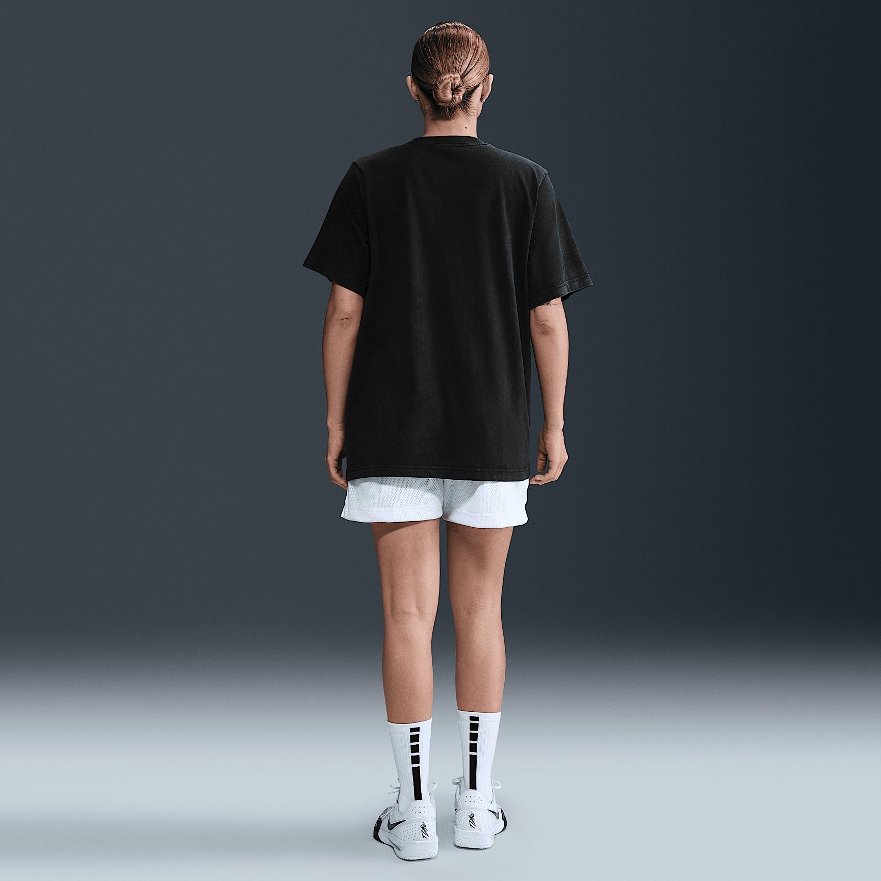 Nike Womens Loose Short-Sleeve Basketball T-Shirt | HJ3798-010 Product Image