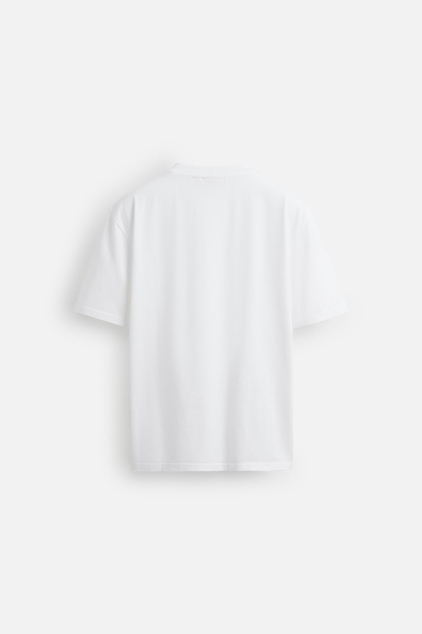REGULAR FIT MEDIUM WEIGHT T-SHIRT Product Image