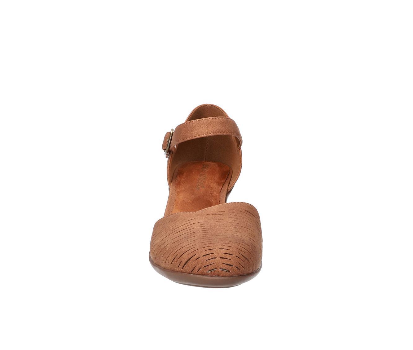 Women's Easy Street Justina Pumps Product Image