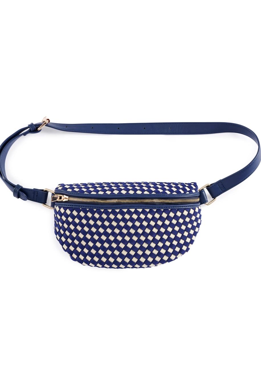 Val Sling Bag Product Image