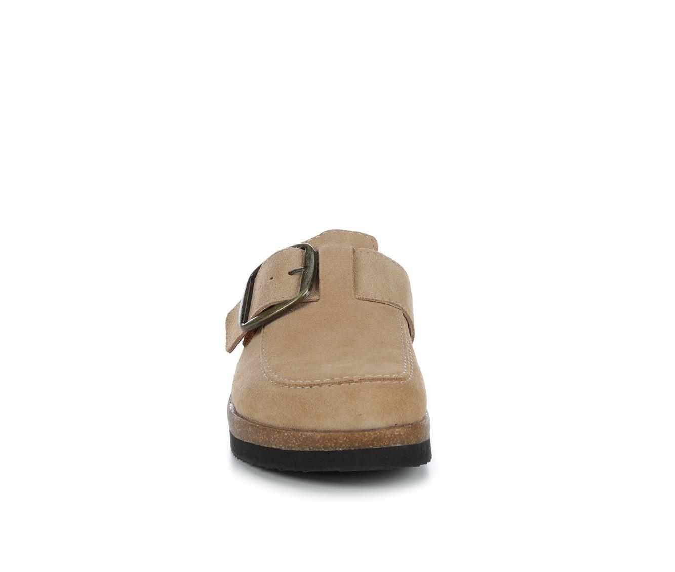 Women's White Mountain Bueno Clogs Product Image