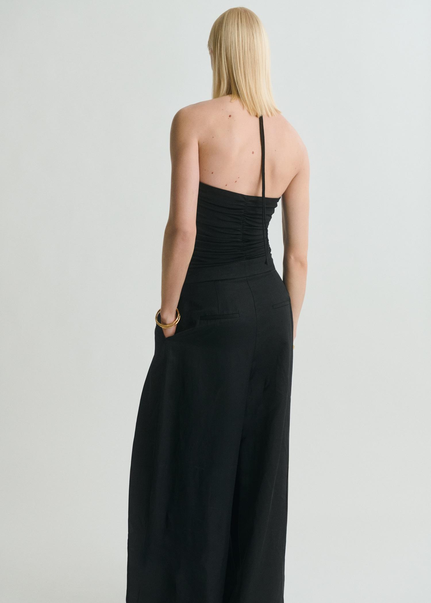 Floral halter top - Women | MANGO USA Product Image