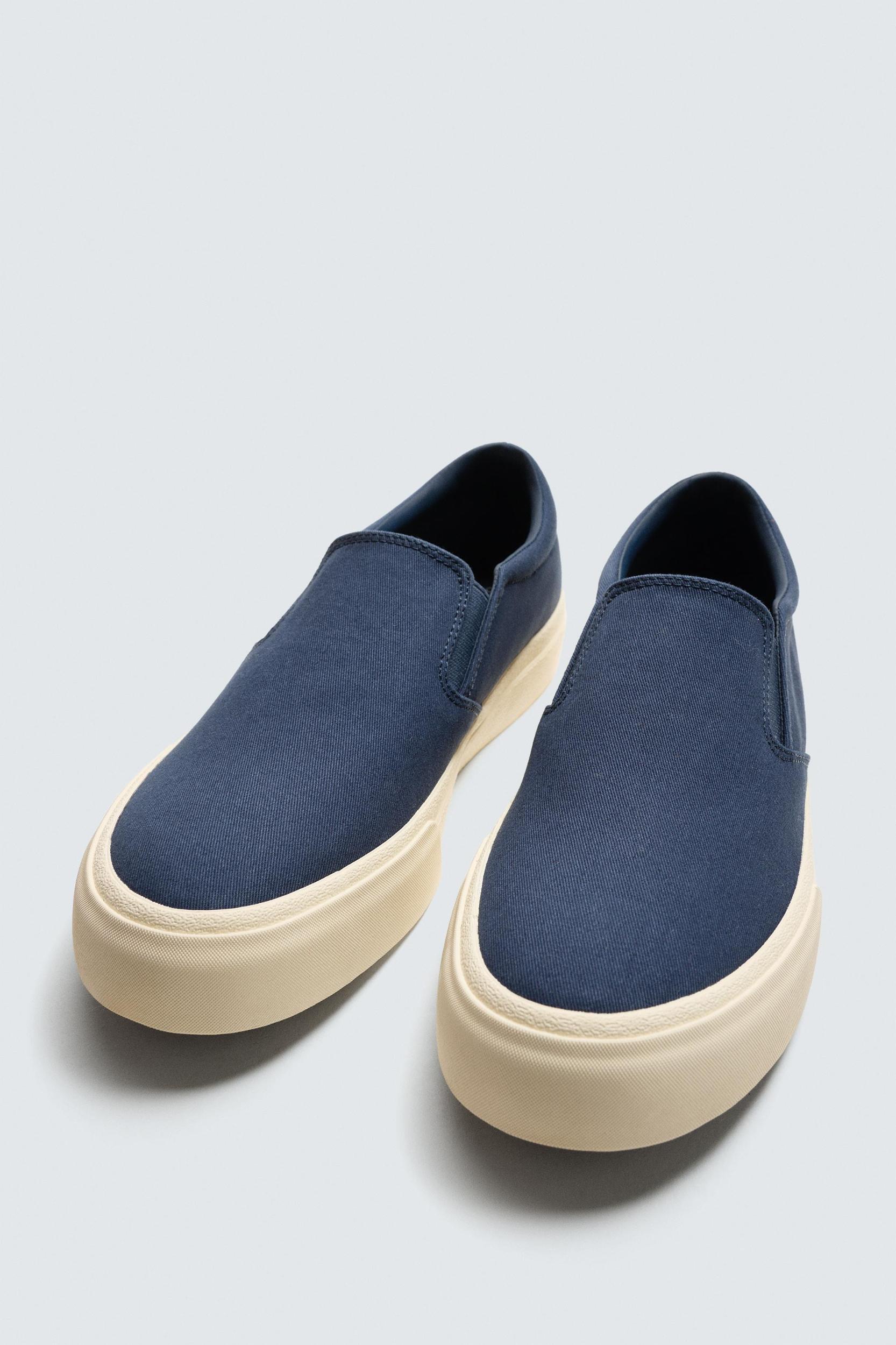 FABRIC LACELESS SNEAKERS Product Image