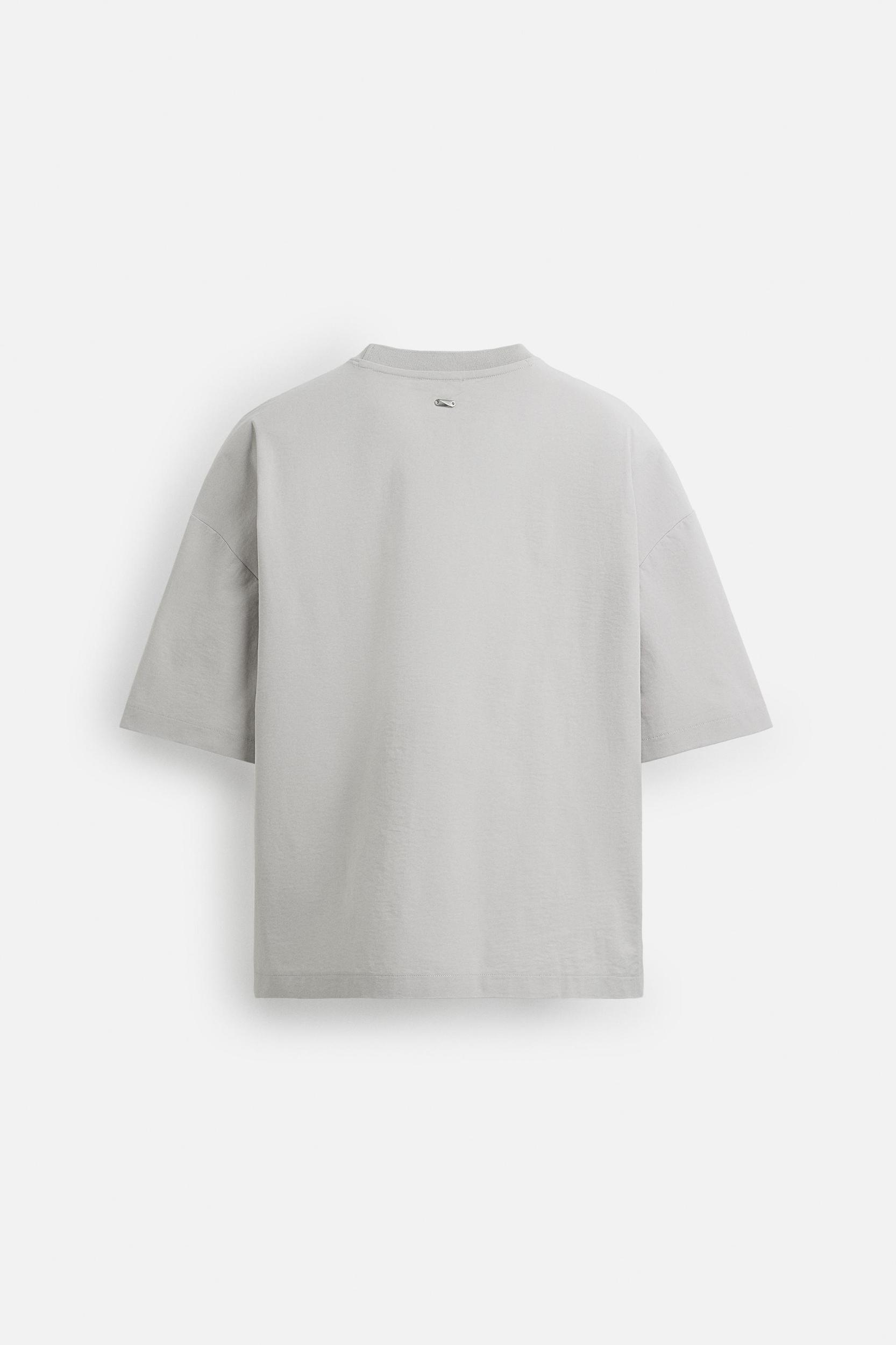 RELAXED FIT TECHNICAL T-SHIRT Product Image