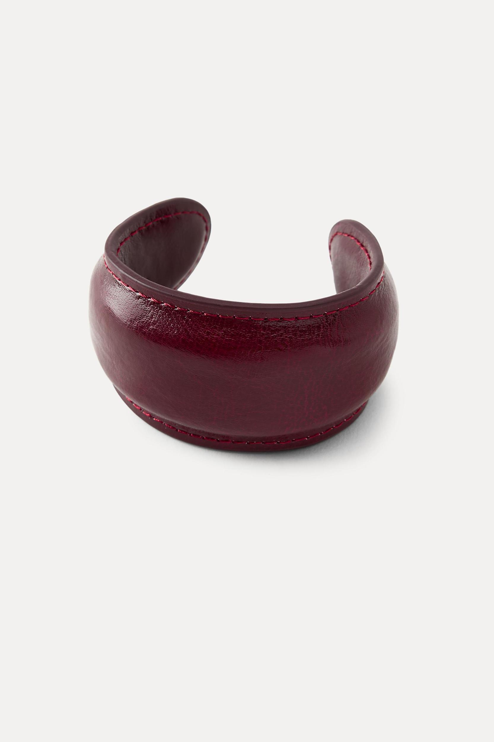 PACK OF 3 LEATHER BRACELETS Product Image