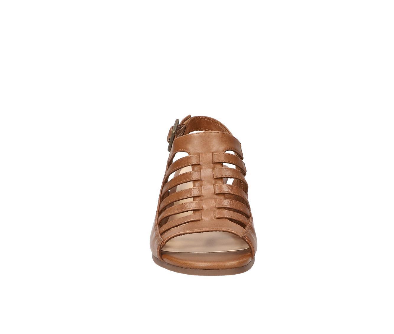 Women's Bella Vita Yakira Wedges Product Image