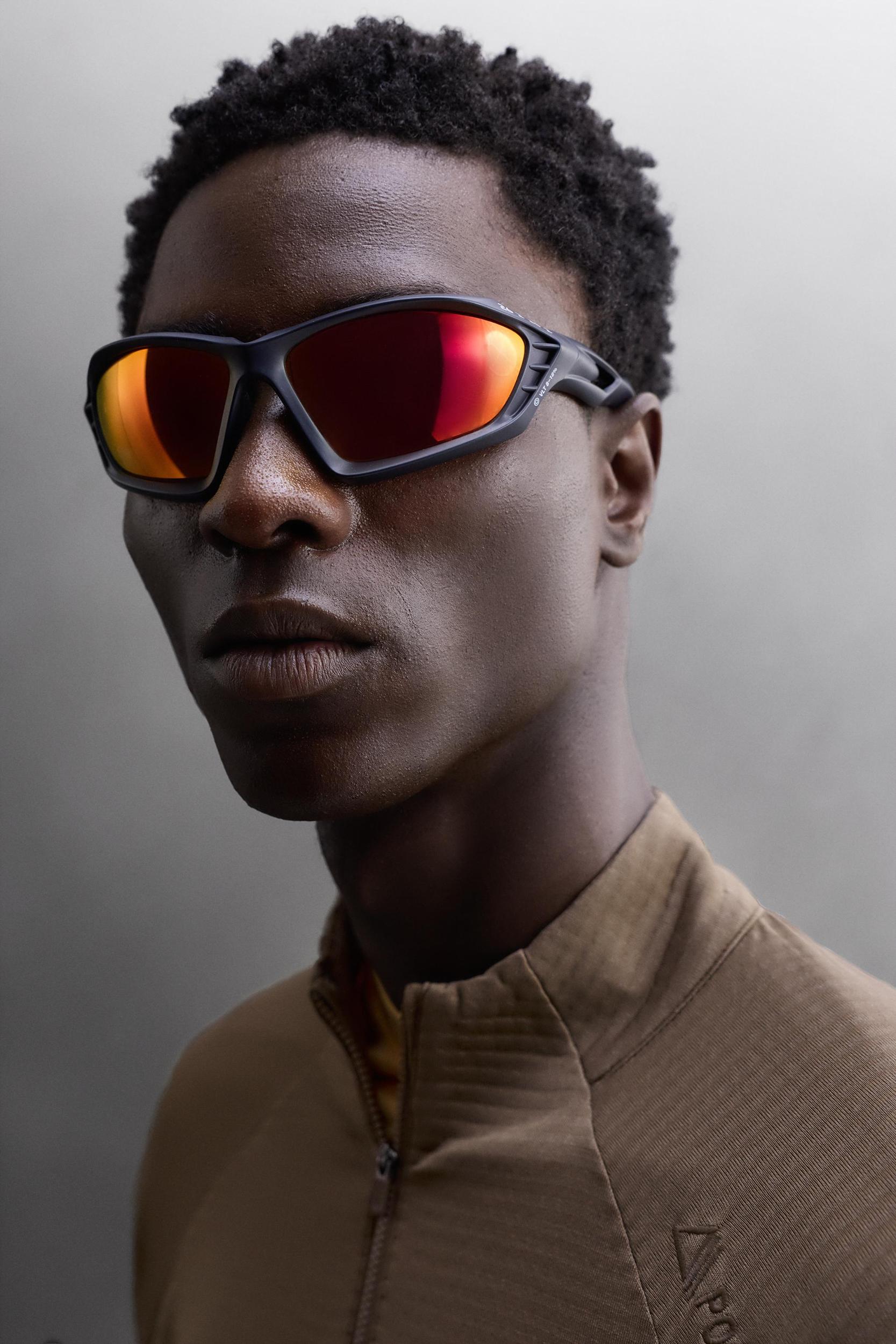 POLARTEC © QUARTER-ZIP SWEATSHIRT Product Image