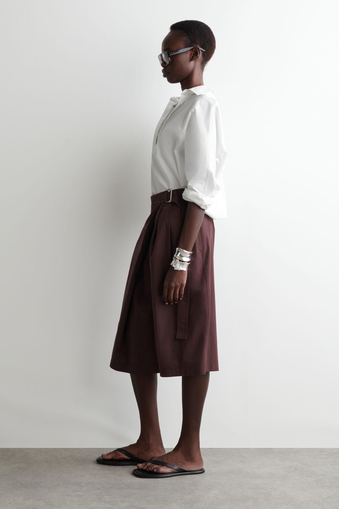 BELTED WRAP-FRONT COTTON SHORTS Product Image