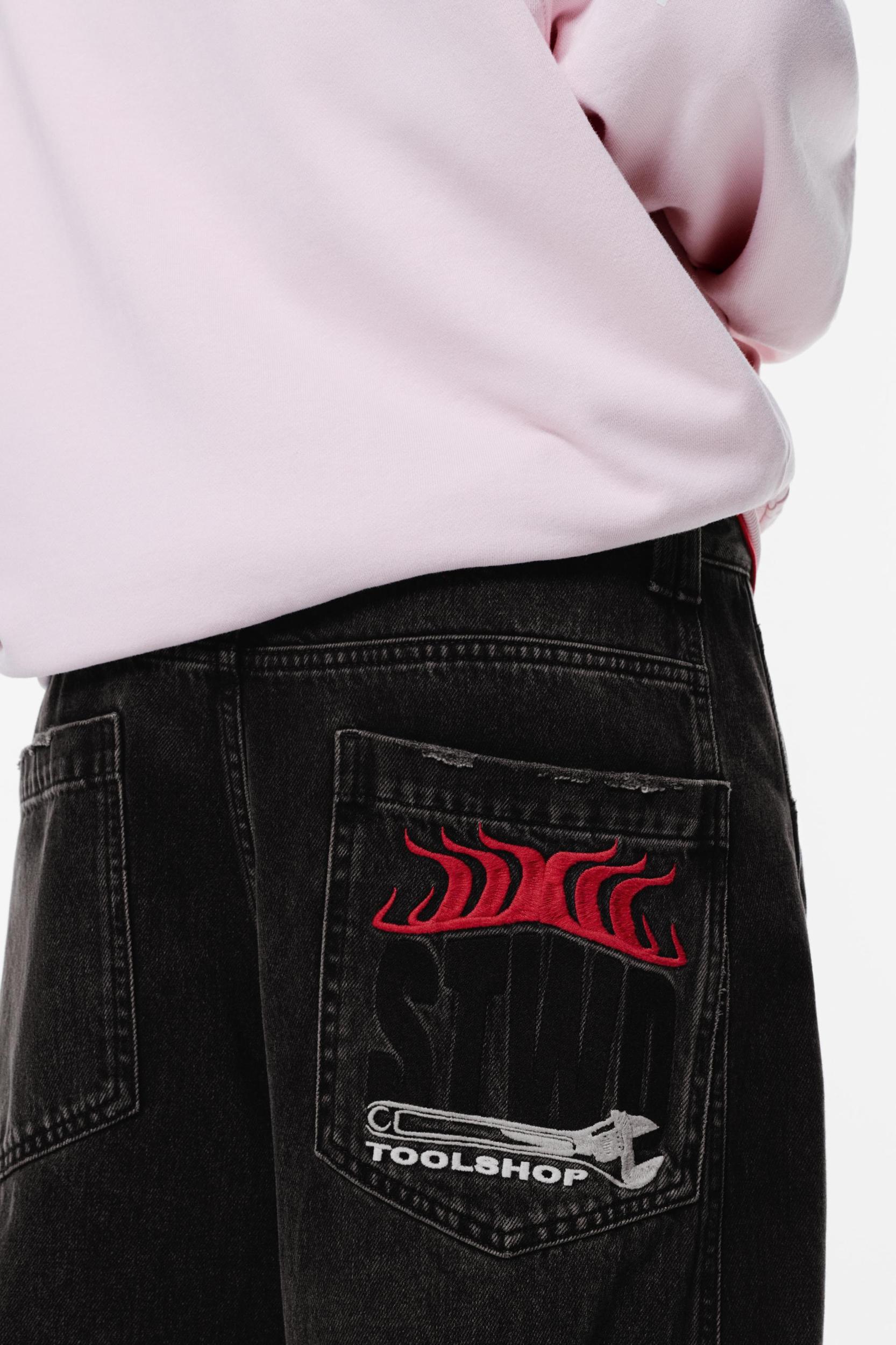 Balloon fit jeans with embroidered pocket Product Image