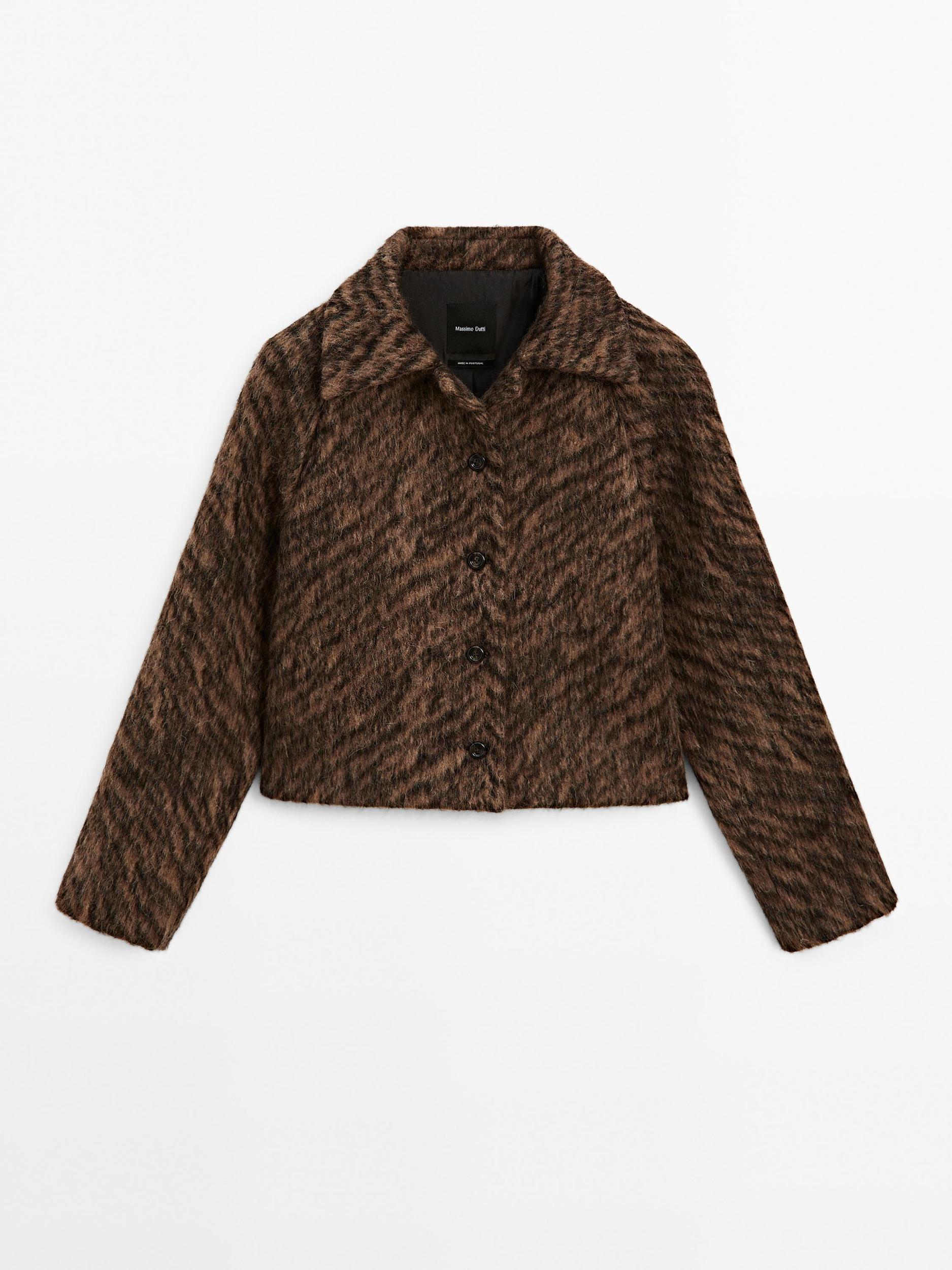 Short animal print coat Product Image