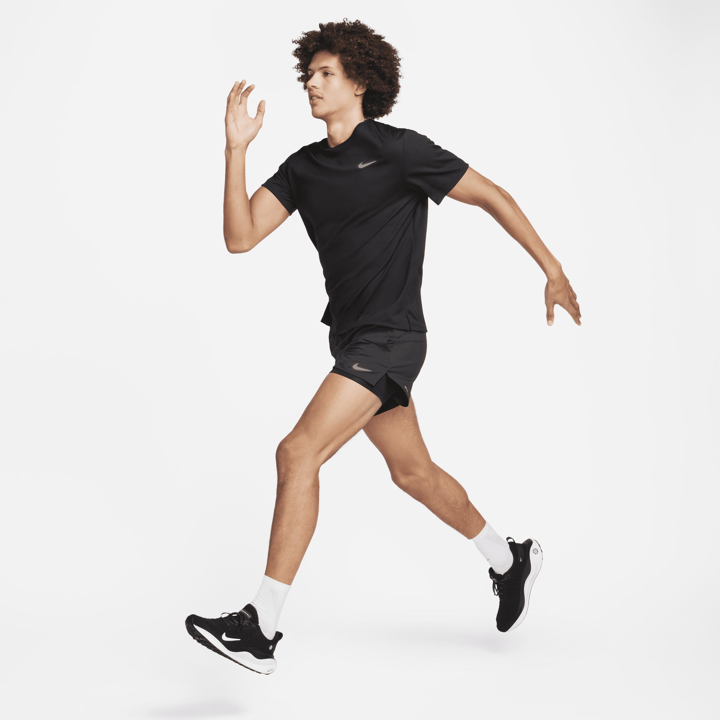 Nike Men's Stride Dri-FIT 5" 2-in-1 Running Shorts Product Image