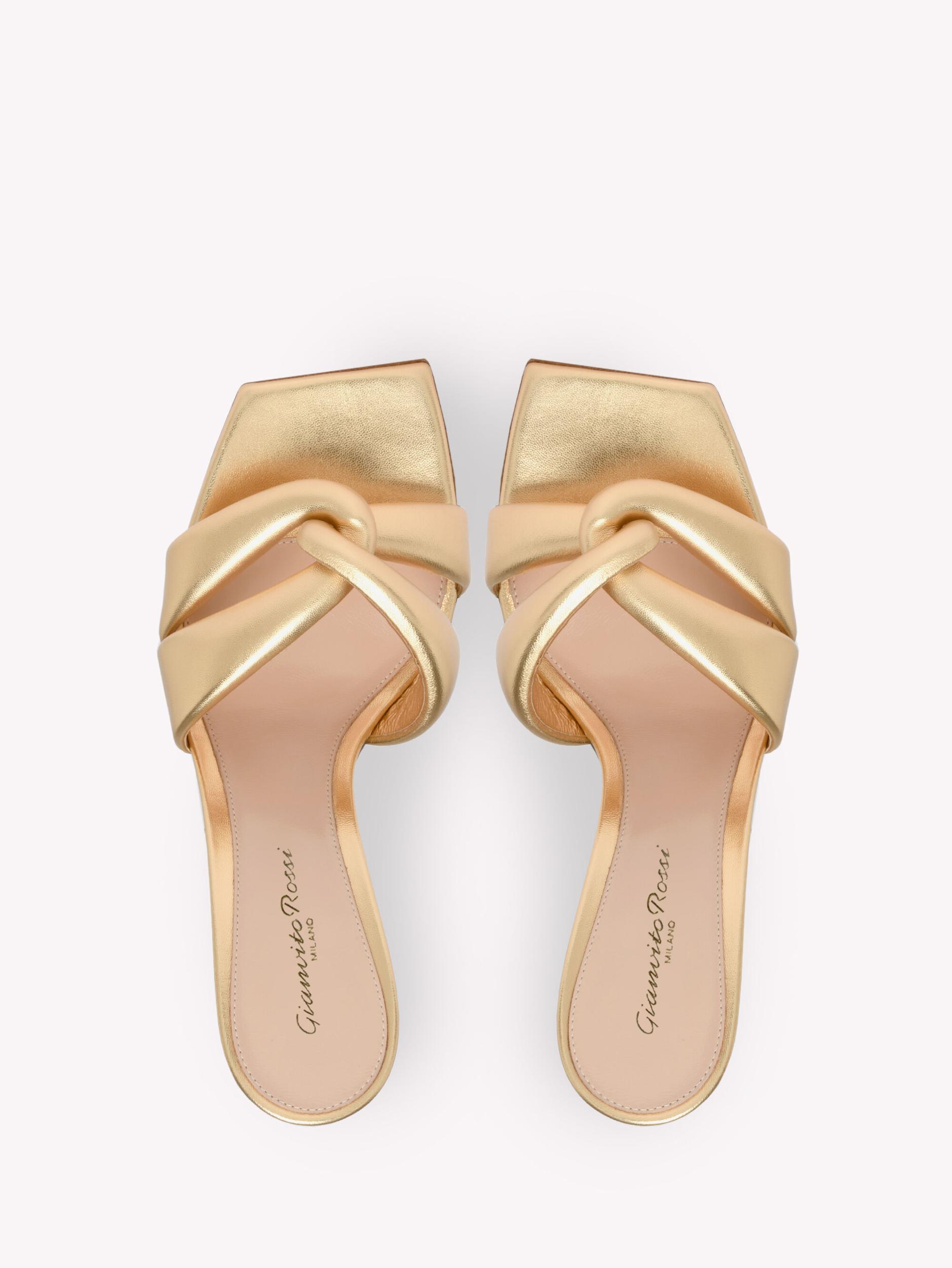 AMOUR Gianvito Rossi Product Image