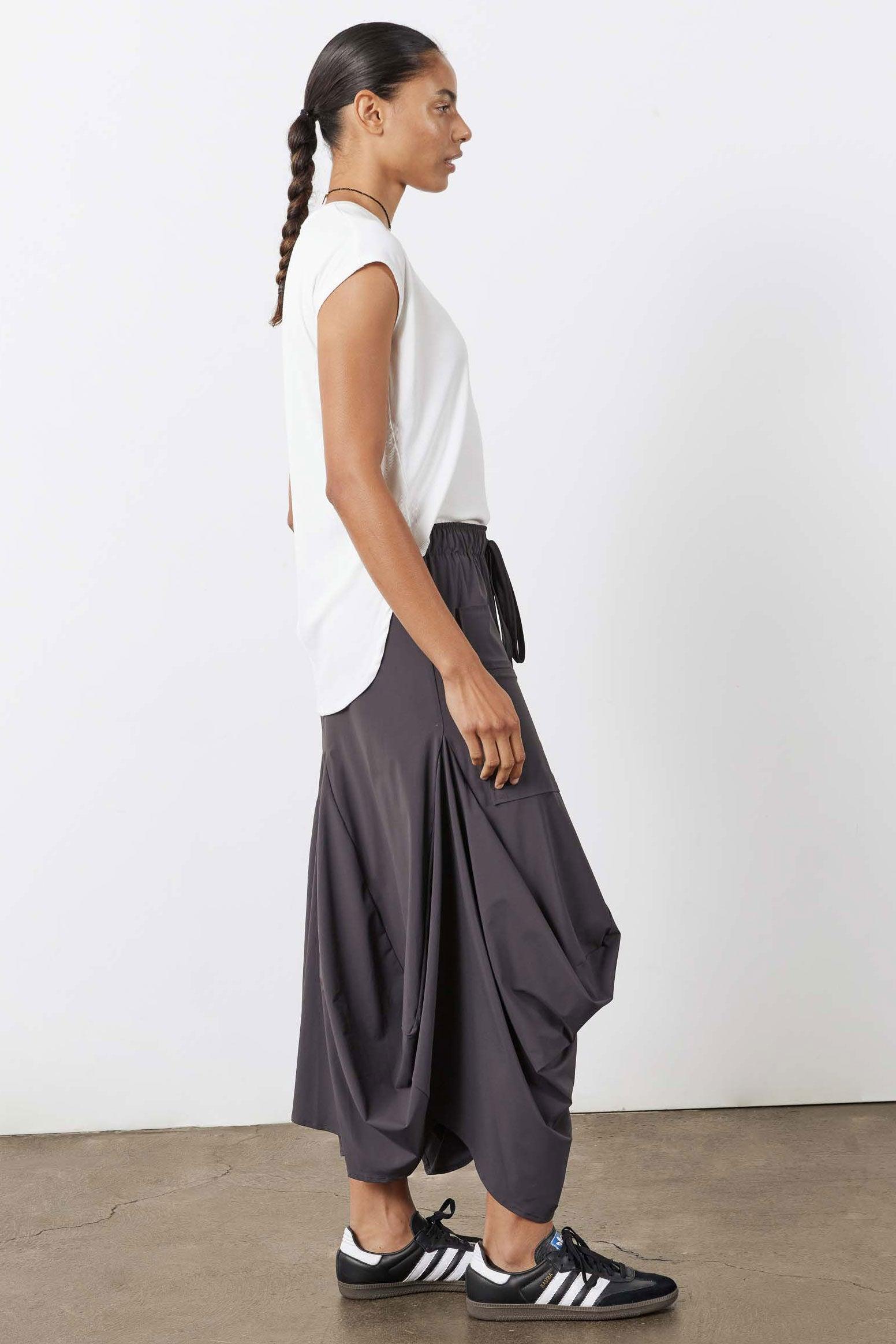 The Ribbed Tuck-In Tee Product Image