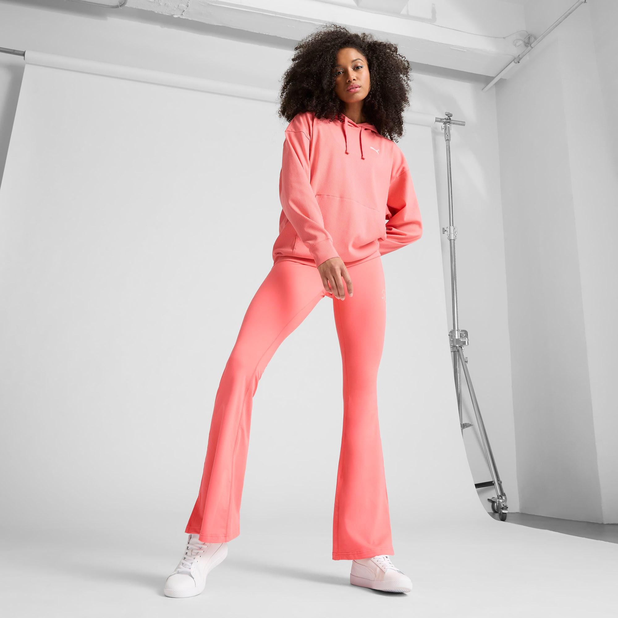 ESS ELEVATED Comfort Rib Hoodie Women Product Image