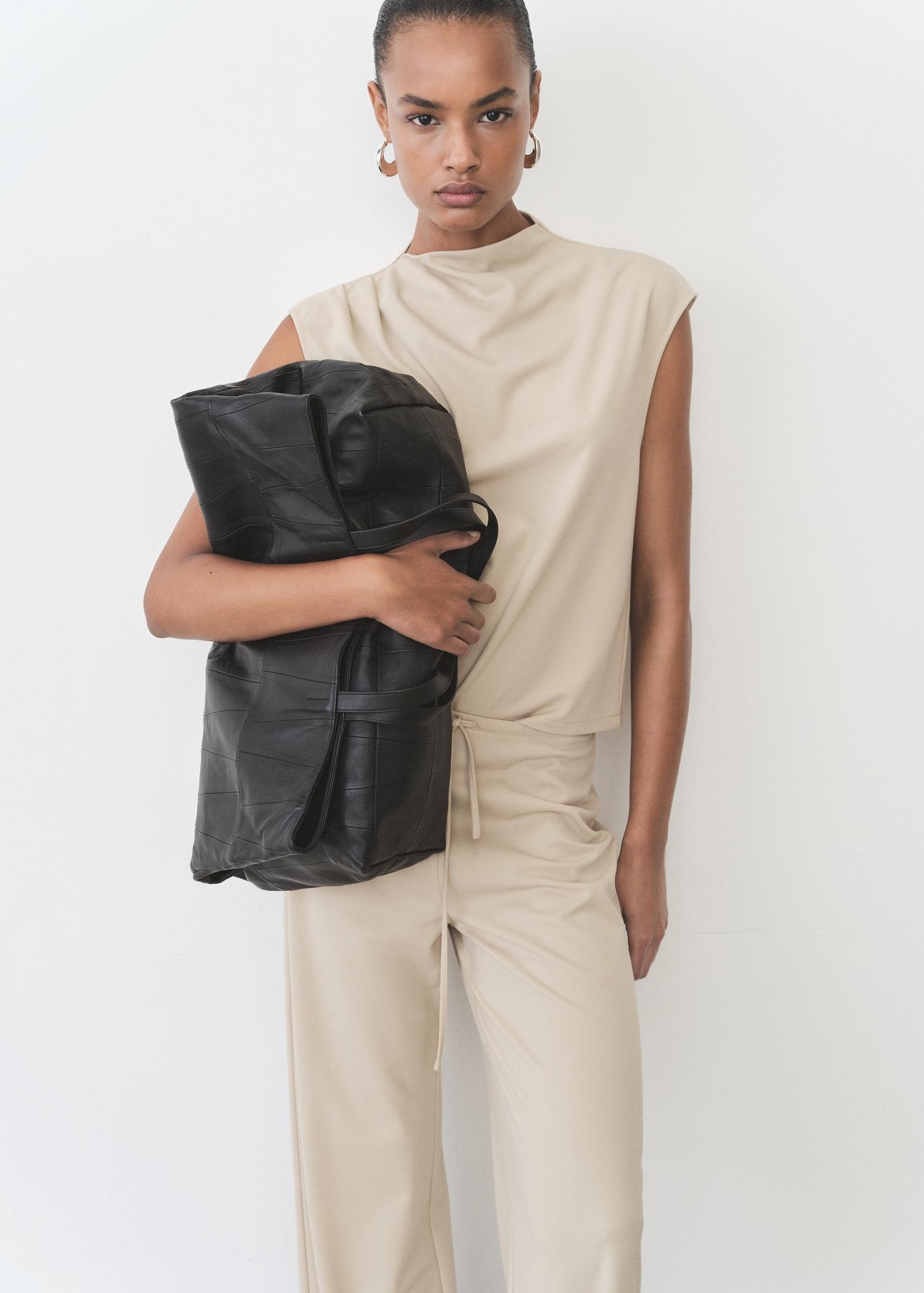 Wide-leg pants with elastic waist - Women | MANGO USA Product Image