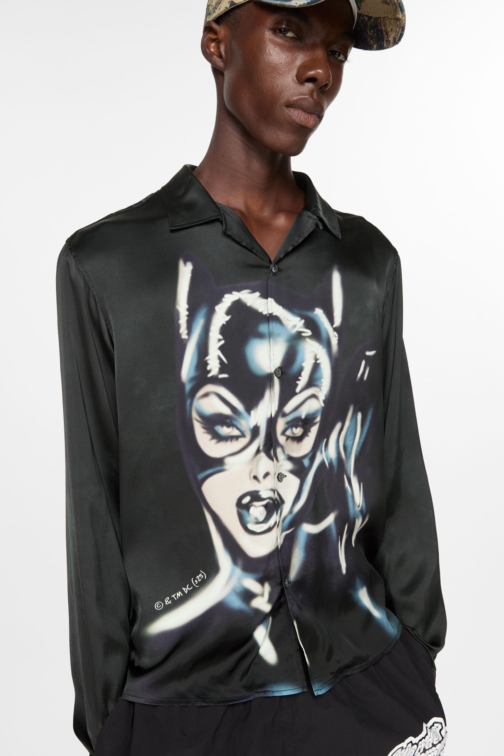 Button-up shirt printed Product Image