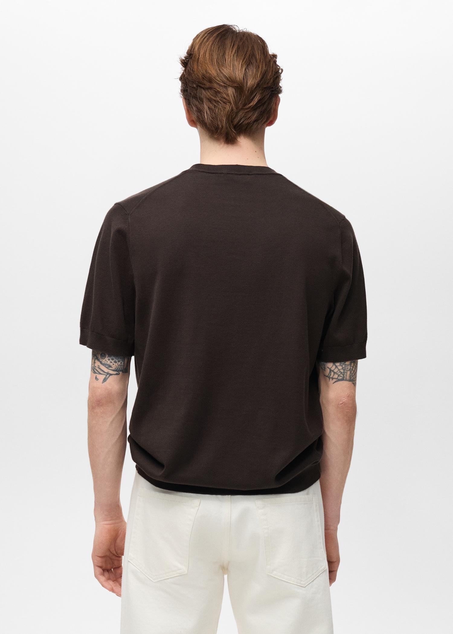 Cotton fine-knit t-shirt - Men | MANGO USA Product Image