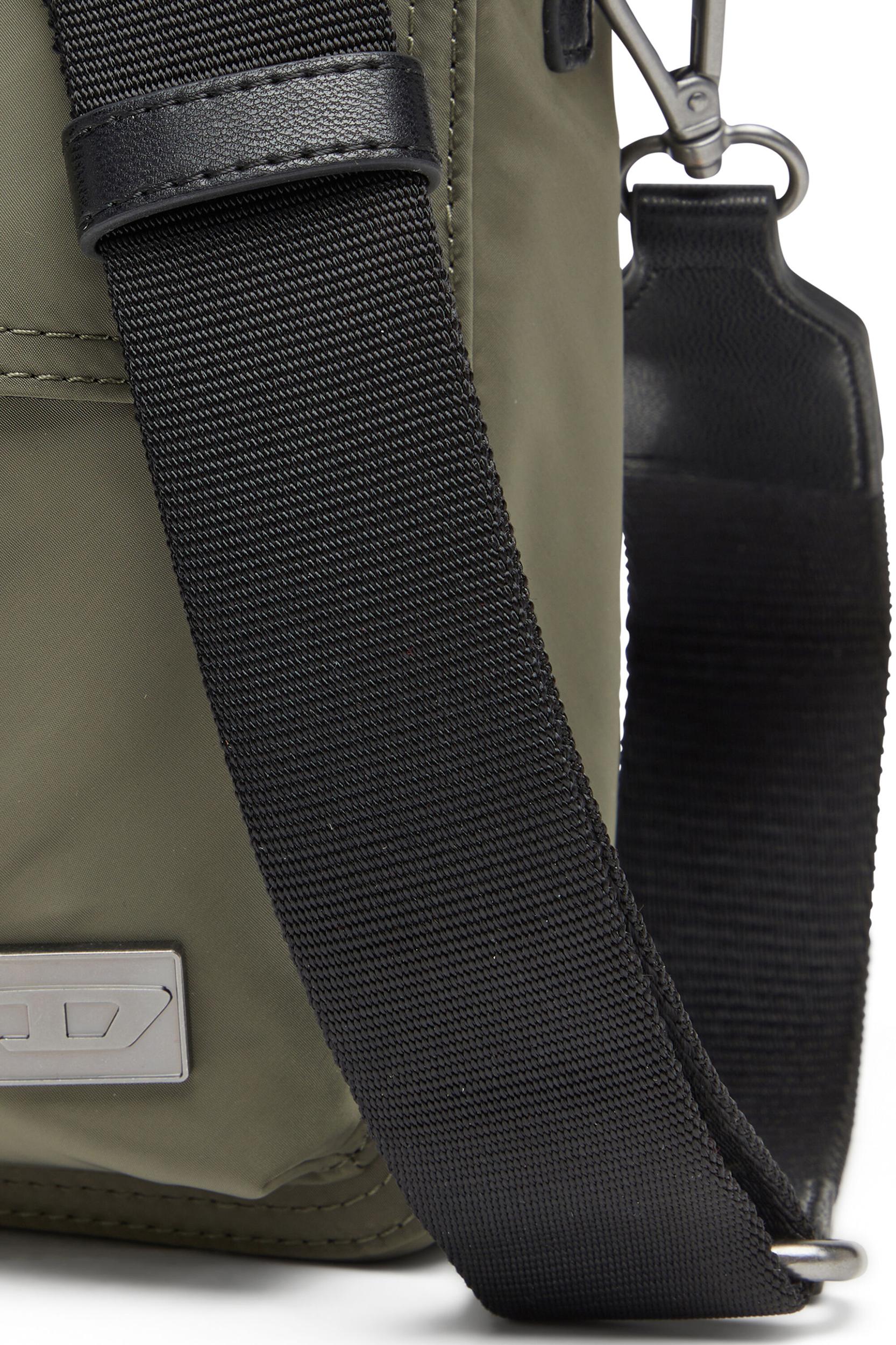 MULTI-PKTS CROSSBODY X Product Image