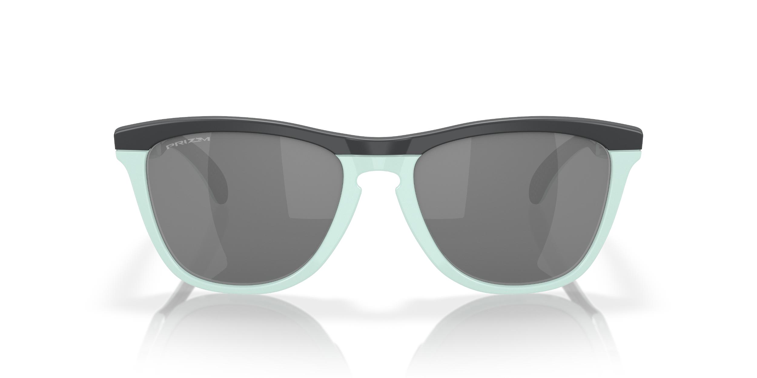 Oakley Men's Frogskins™ Range (low Bridge Fit) Sunglasses Product Image