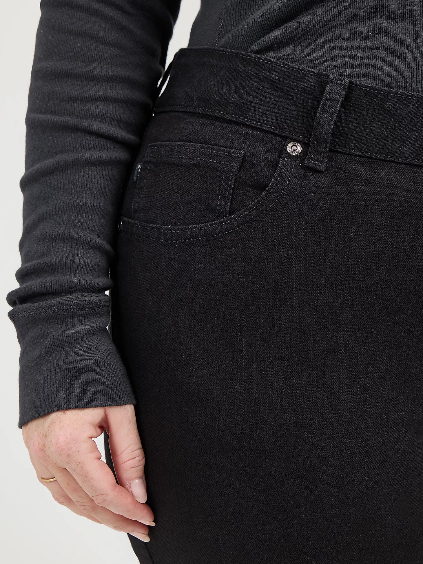 Women’s Stretch Relaxed Fit Straight Leg Jean (Plus) | Women's Jeans | Lee® Product Image