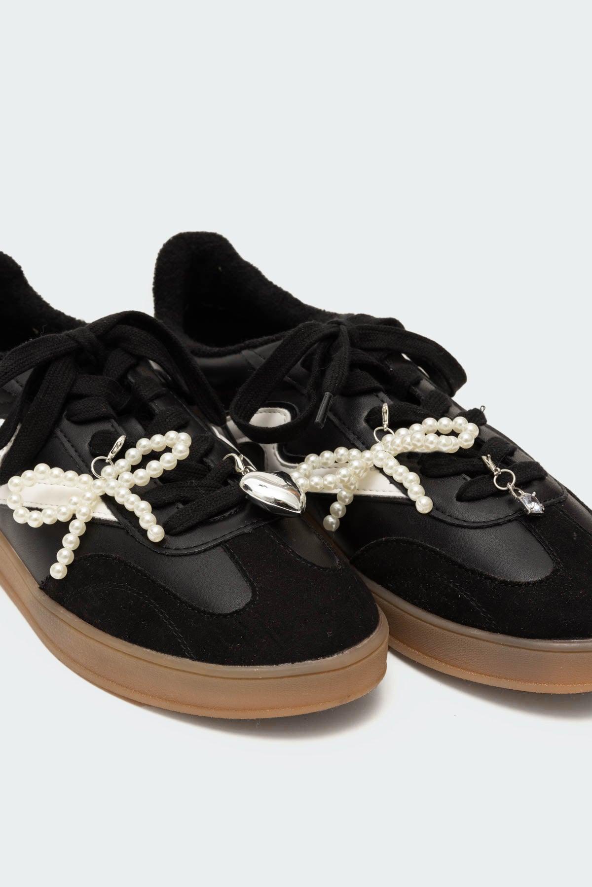 Assorted Shoe Charm Set Product Image