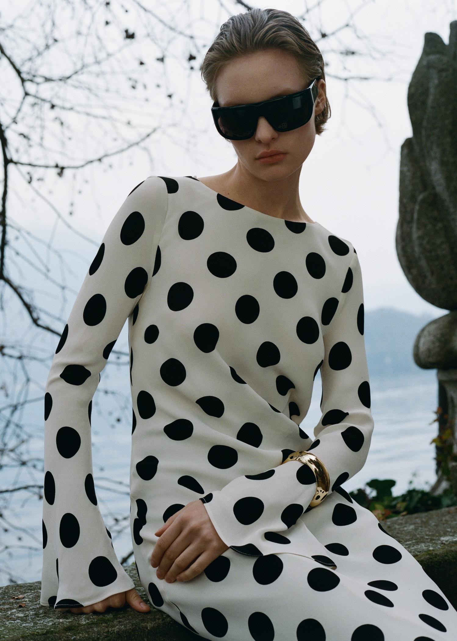 Flared sleeve polka-dot dress - Women | MANGO USA Product Image