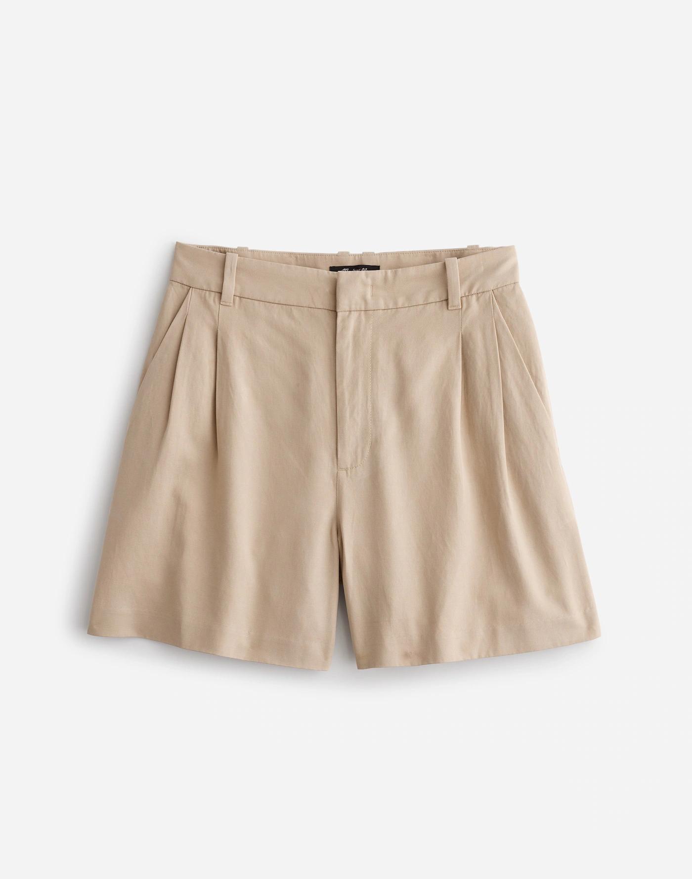 The Harlow Short in Drapey Twill Product Image