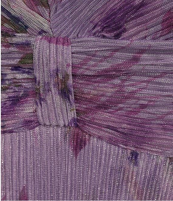 R & M Richards Plus Size Sleeveless V-Neck Ruched Waist Floral Print Gown Product Image