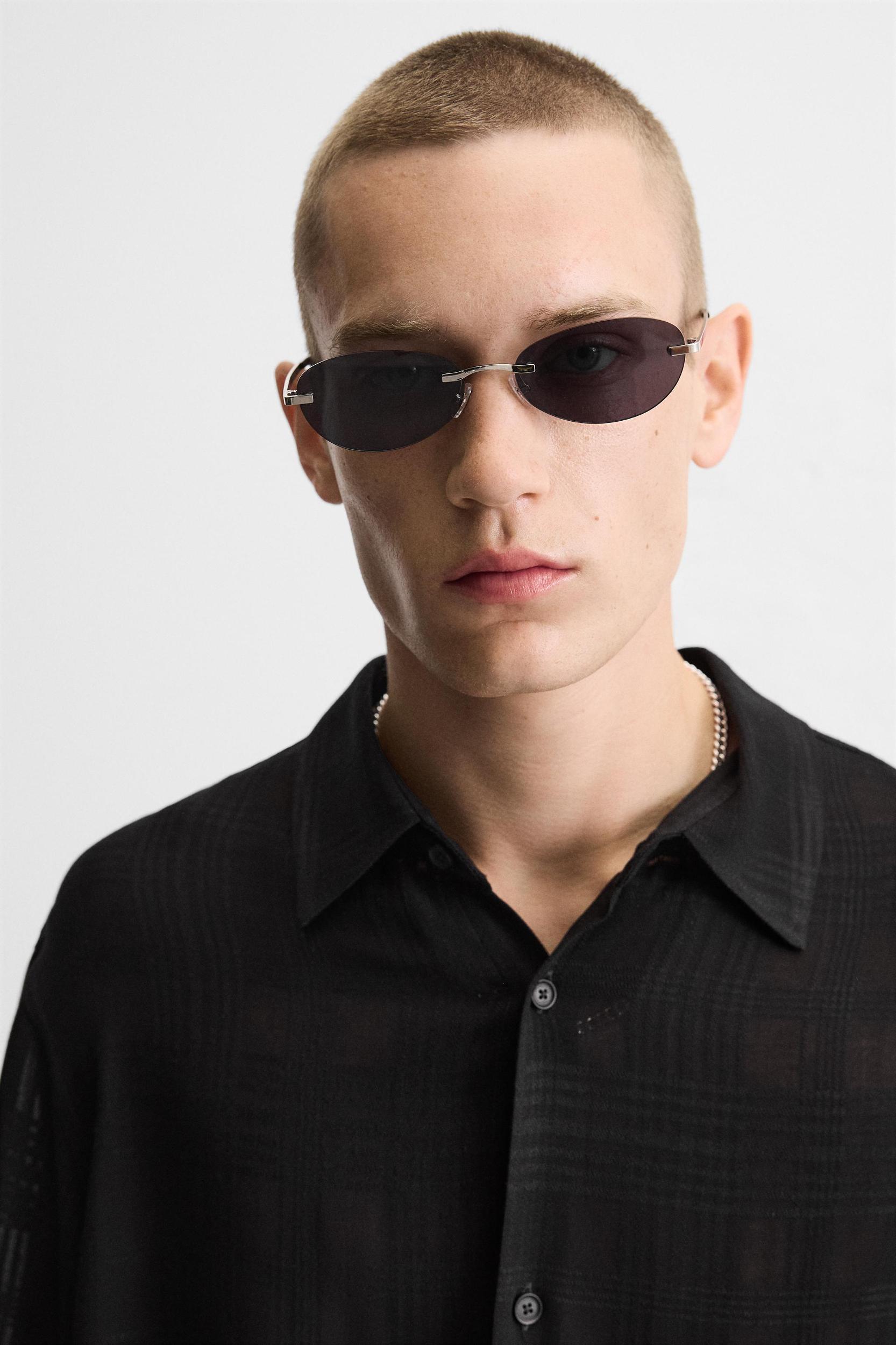 CHECKERED JACQUARD SHIRT Product Image