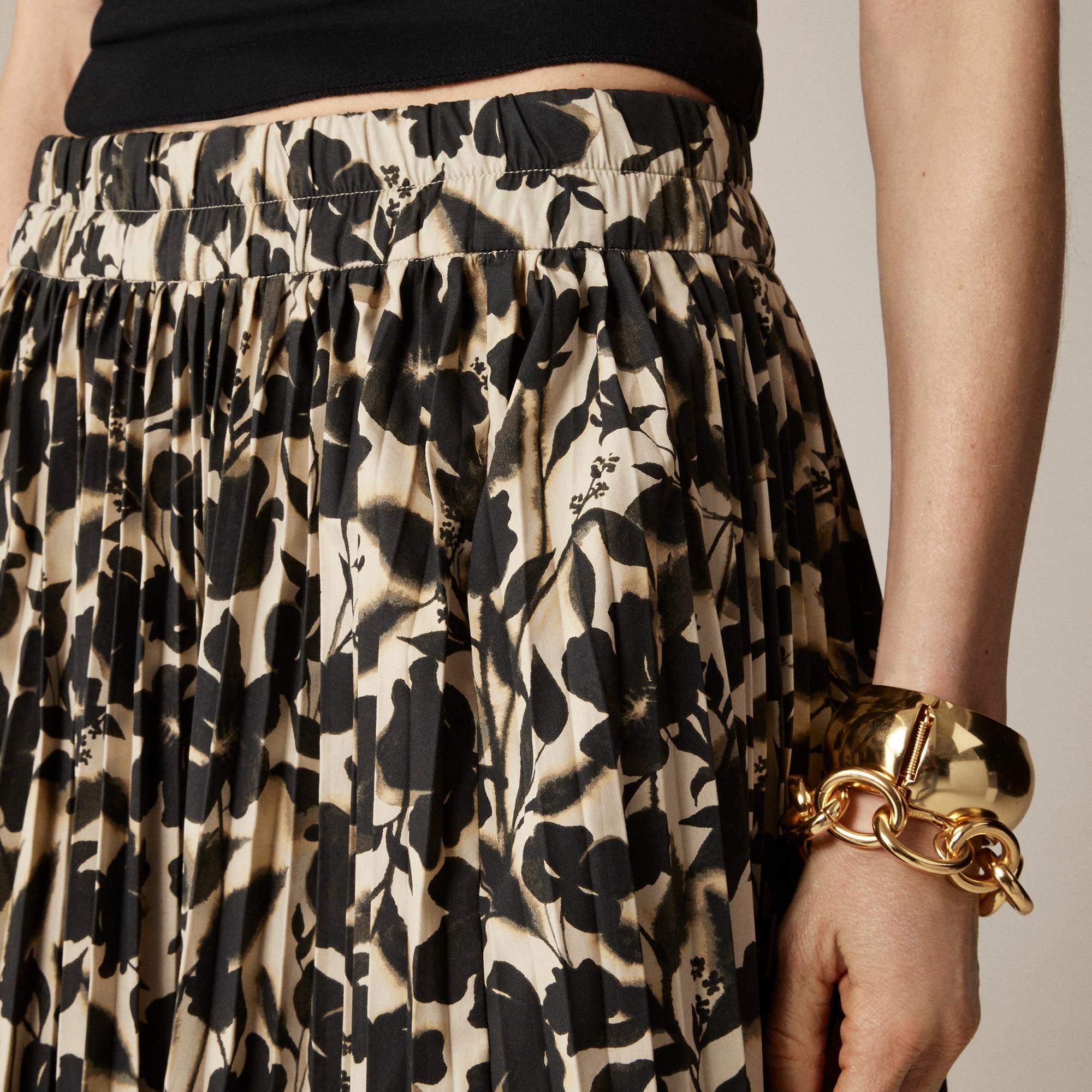 Smocked-waist pleated skirt in floral Product Image