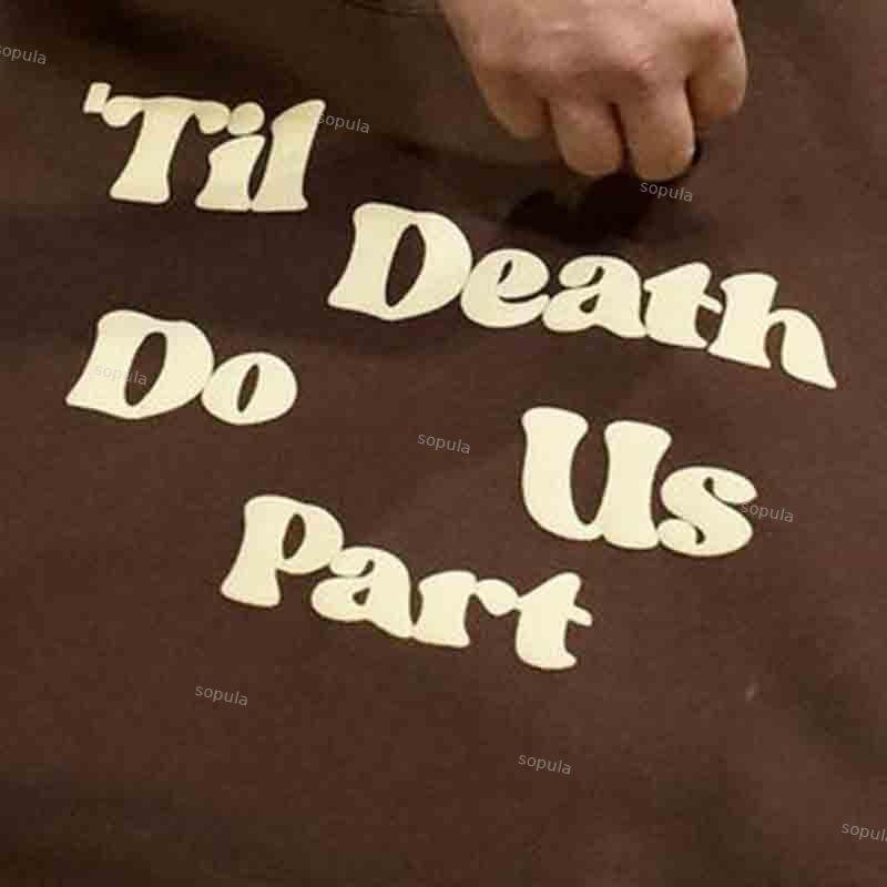 Vintage Fallen Angel Graphic Casual Street Mesh Shorts Product Image