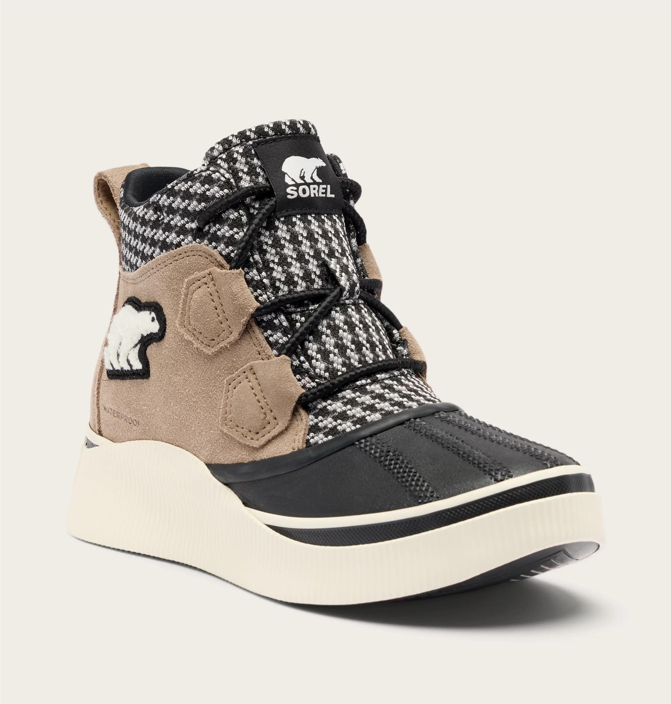 Varsity OUT N ABOUT™ IV Classic Waterproof Women's Boot Product Image