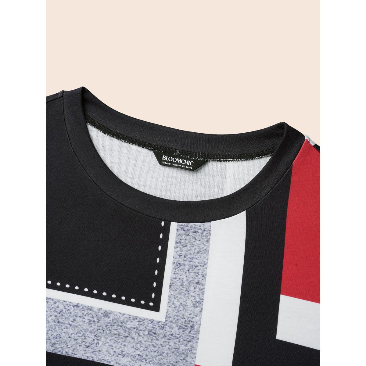 Plus Size Geometric Print Round Neck Fitted Sweatshirt Women Multicolor Casual Contrast Round Neck Everyday Sweatshirts BloomChic 14-16/1X Product Image