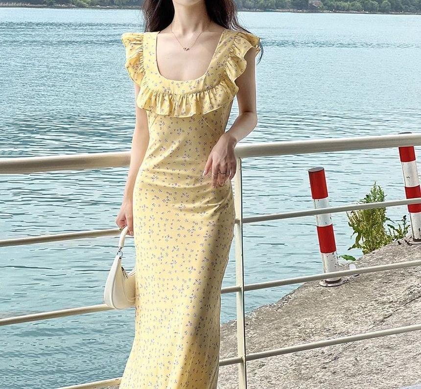 Sleeveless Square Neck Floral Print Maxi A-Line Dress Product Image