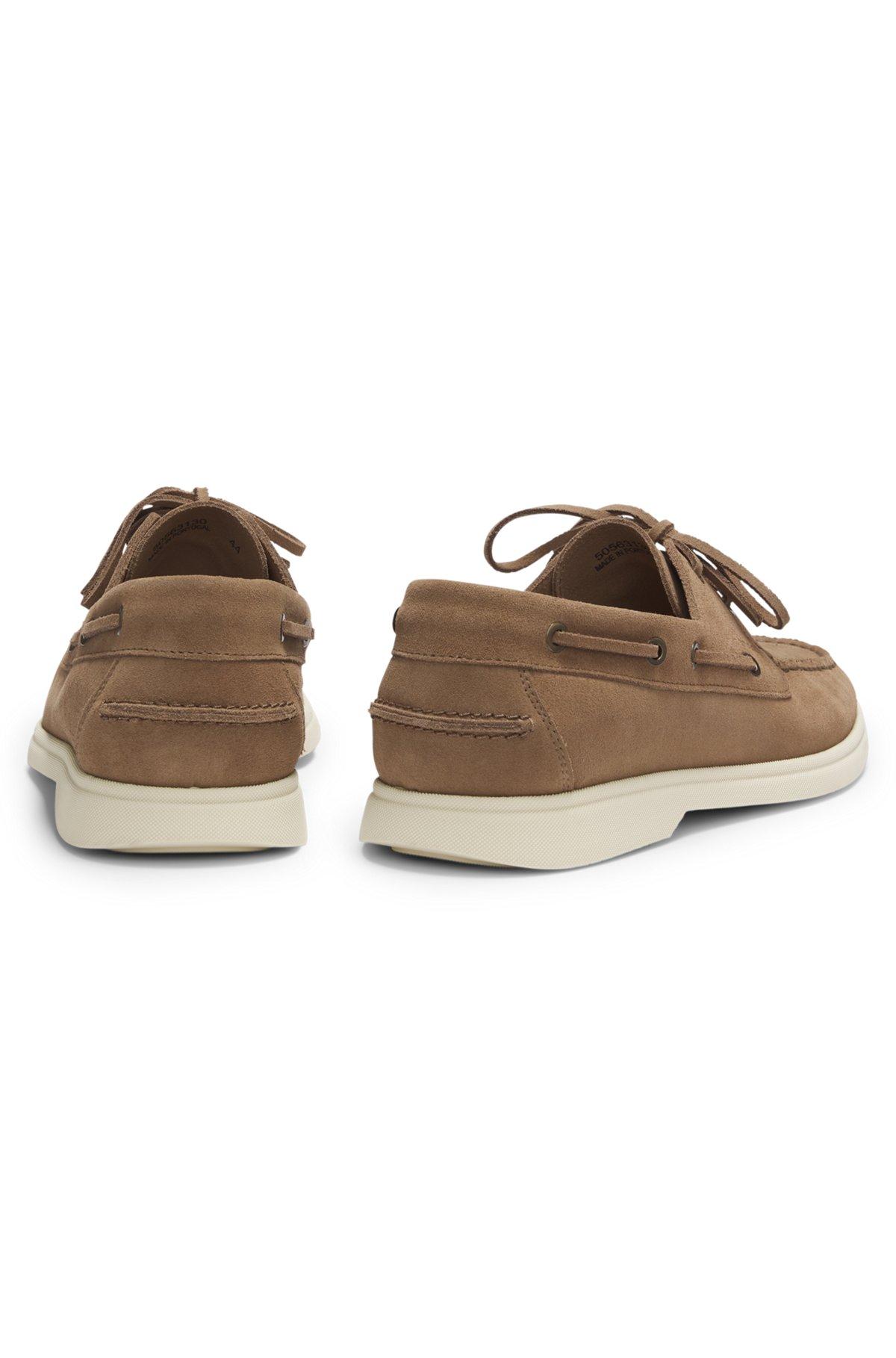 Lace-detail boat shoes in suede Product Image