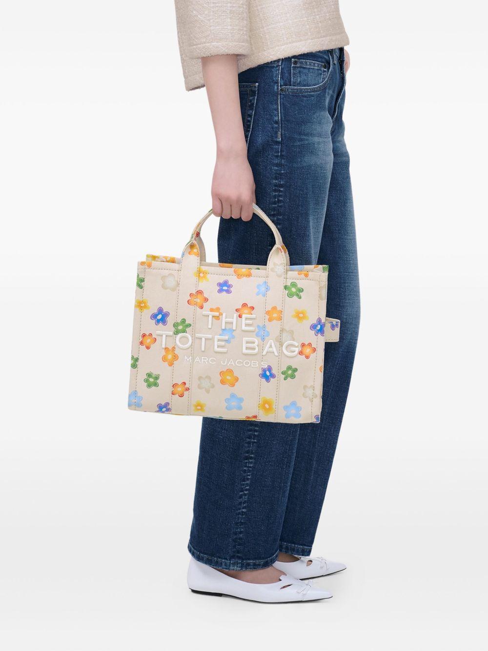 The Wild Daisy Medium Tote Bag Product Image